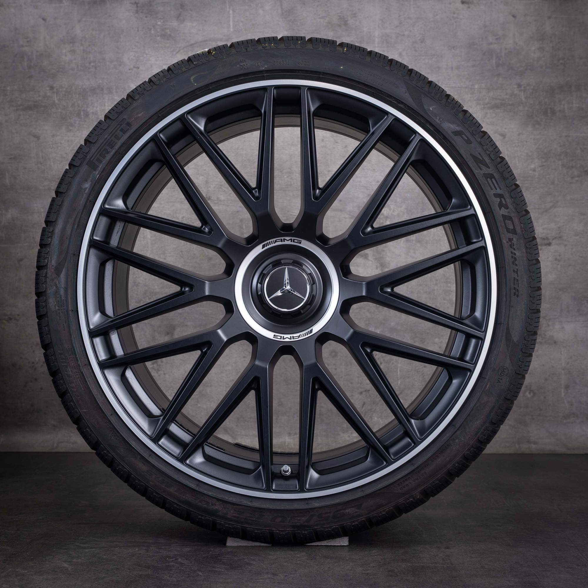 Ruedas de invierno originales Mercedes-Benz SL 43 55 63 AMG de 21 pulgadas R232 4MATIC+ con referencia A2324012900 A2324013000 en negro mate con borde diamantado