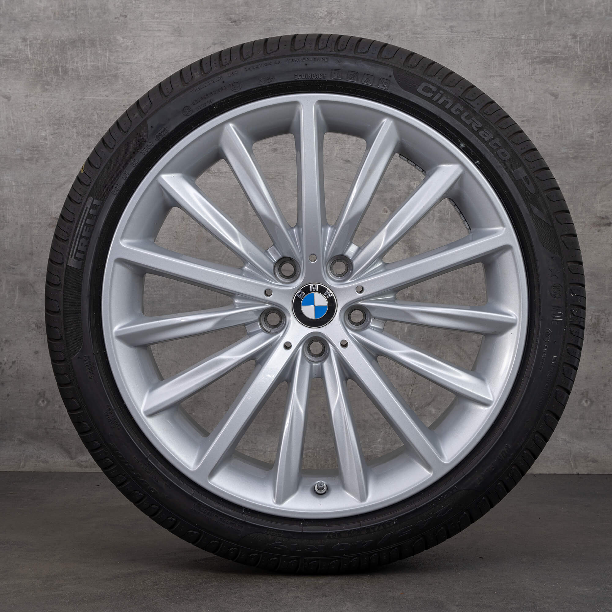 BMW 5 series G30 G31 rims 19 inch styling 633 summer tires 6863419