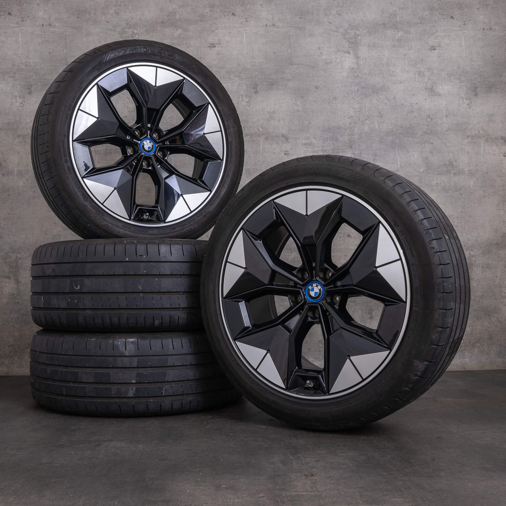 Originale BMW iX3 fælge 20 tommer G08 sommerdæk 6894844 6894845 styling 843 jet black glossy turned