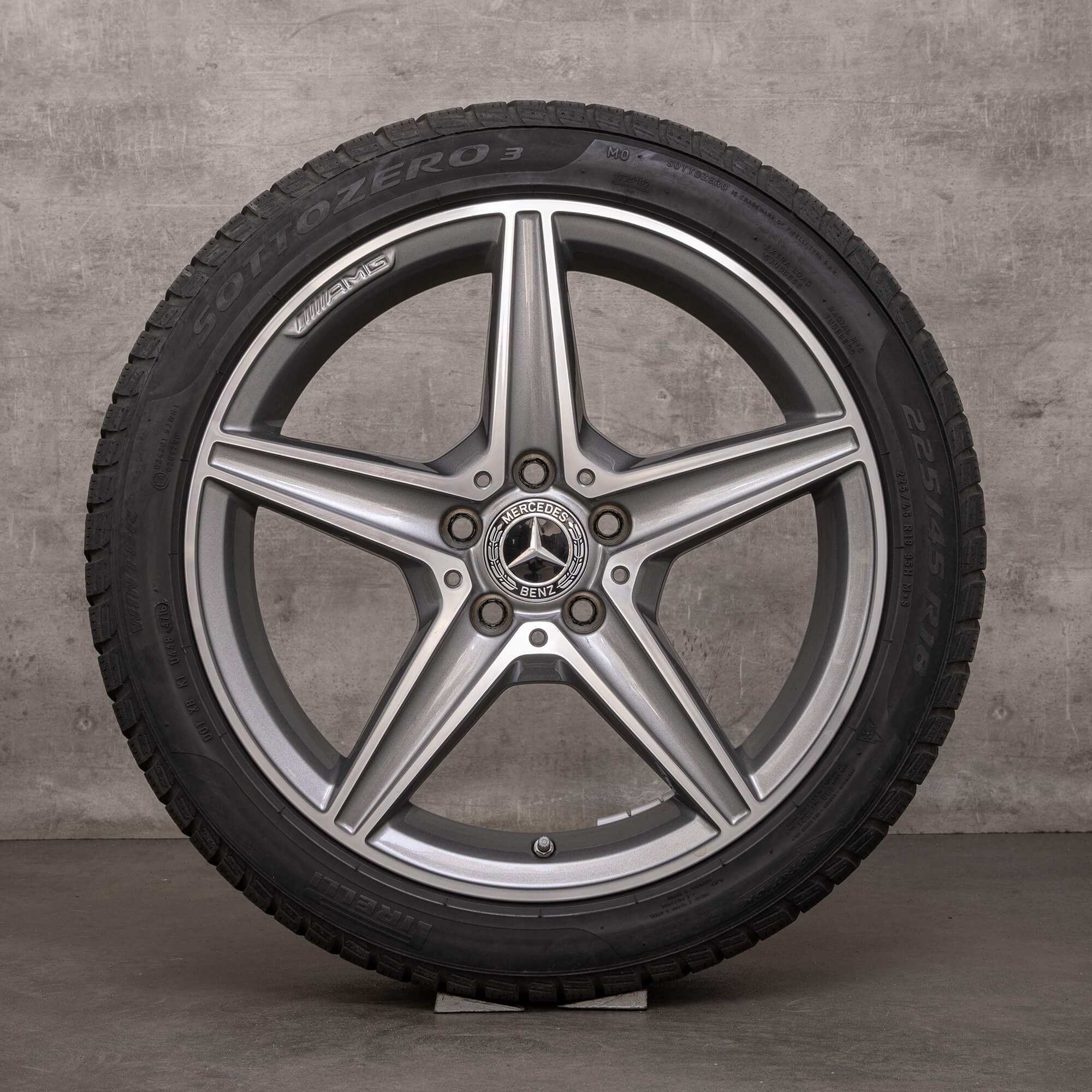 Genuine Mercedes Benz Clase C AMG neumáticos de invierno 18 pulgadas W205 S205 C205 A205 llantas A2054011100 5mm gris himalaya brillante torneado