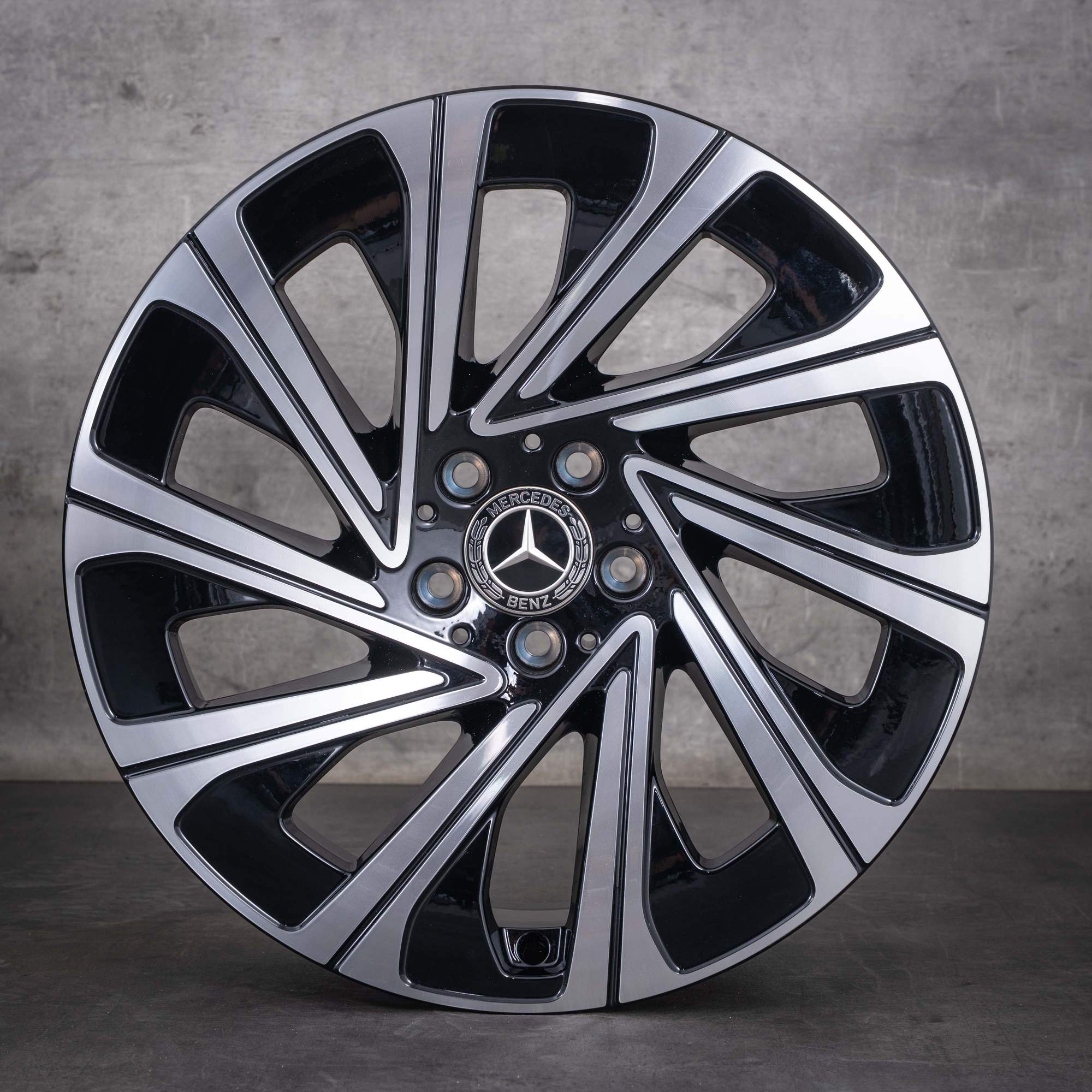 Originale Mercedes-Benz E-klasse vinterhjul 19 tommer W214 S214 fælge A2144013000 A2144013100 sort diamond cut NYE