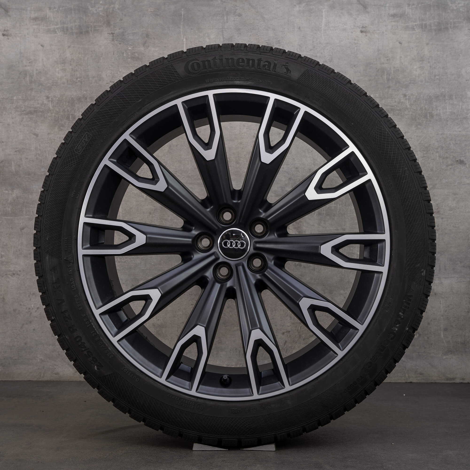 Oryginał Audi Q7 SQ7 koła zimowe 21 cali 4M felgi Talea Design 4M0071491 czarne satynowe Polerowane