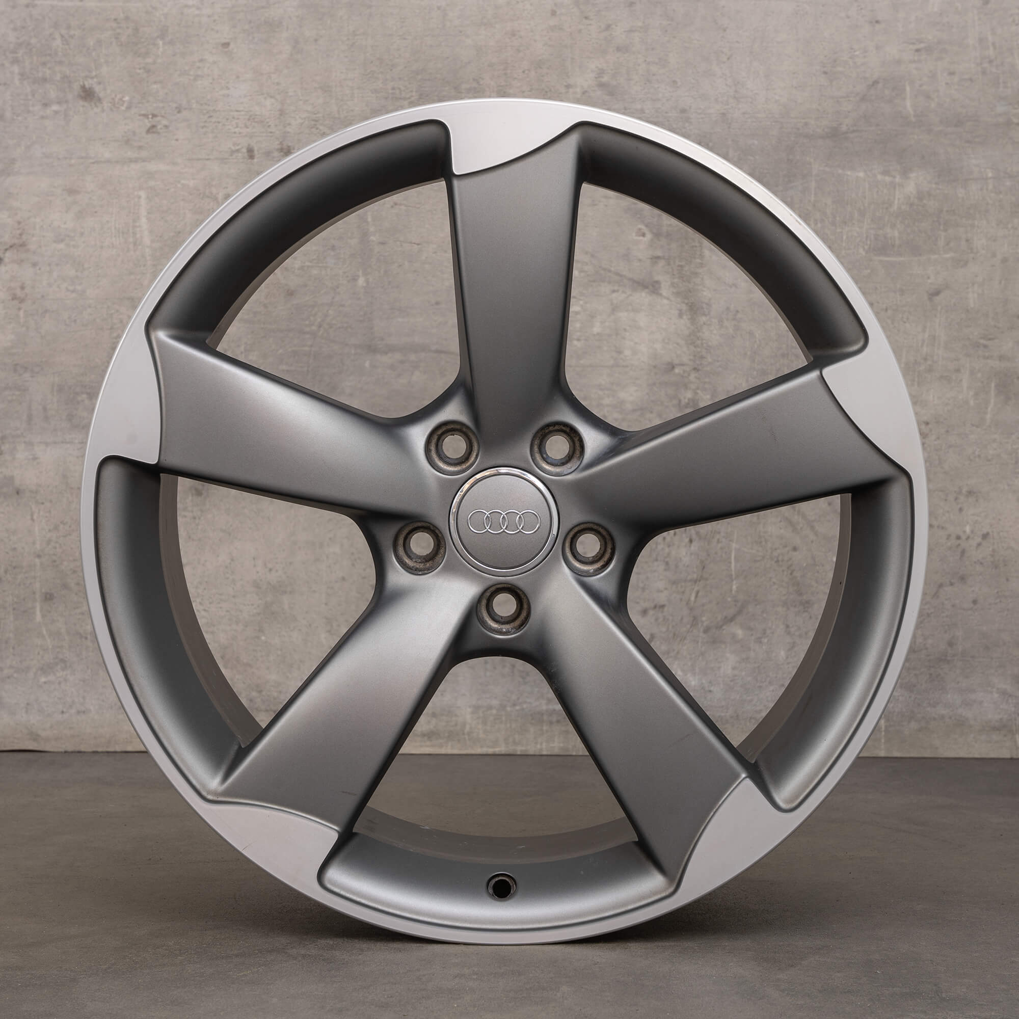 Audi A4 S4 B8 8K jantes 19 pouces rotor 8K0601025CN titane mat