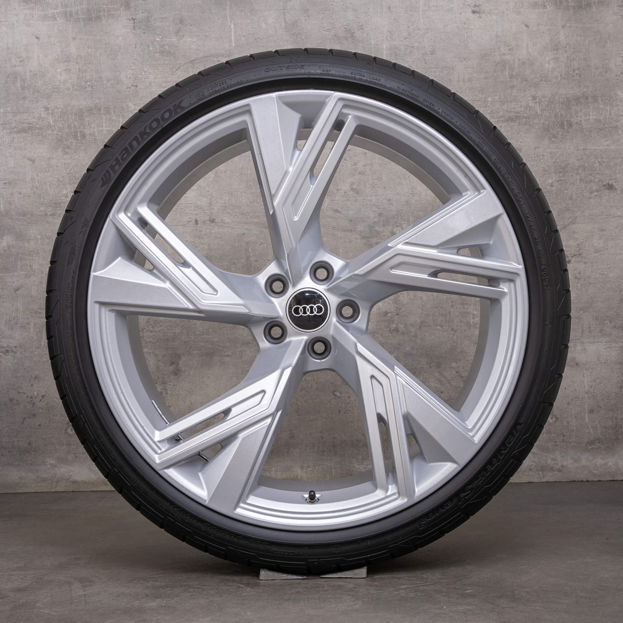 OEM Audi RS6 RS7 rims 22 inch 4K C8 4K0601025R Trapez silver