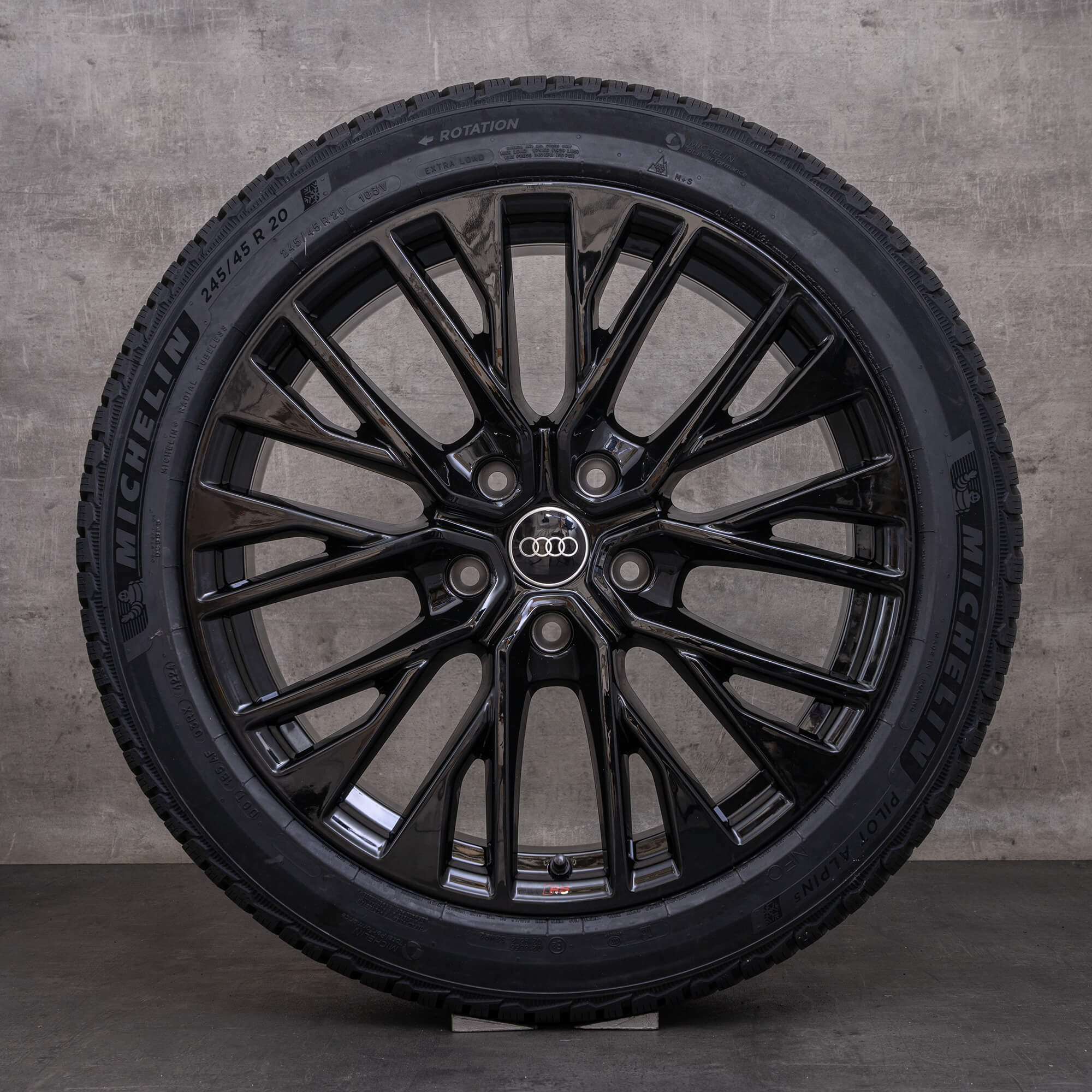Oryginalne koła zimowe do Audi e-tron GT felgi 20 cali FW 4J3601025CE 4J3601025CF czarne na wysoki połysk NOWE