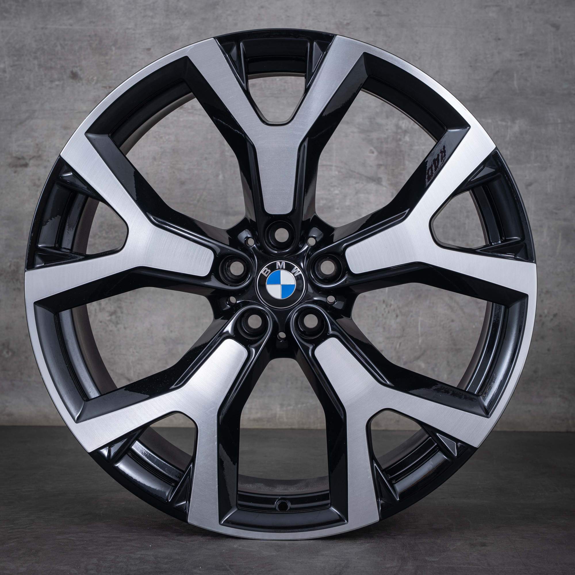 Originale BMW X7 felger 21 tommer G07 Styling 752 6885461 svart frontpolert dreid