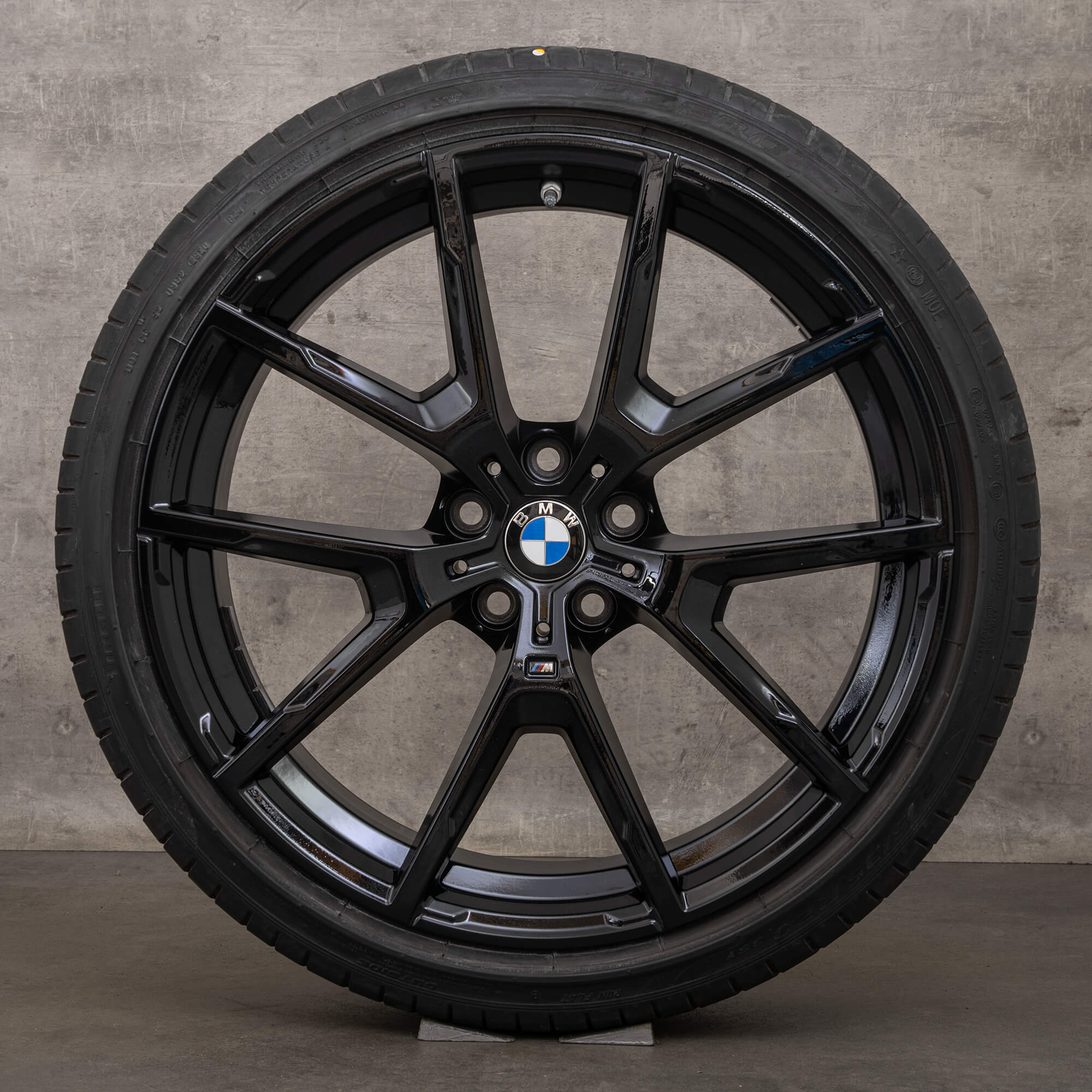 BMW 8er G14 G15 G16 Sommerräder 20 Zoll Felgen 8097240 8097241 728 M jet black