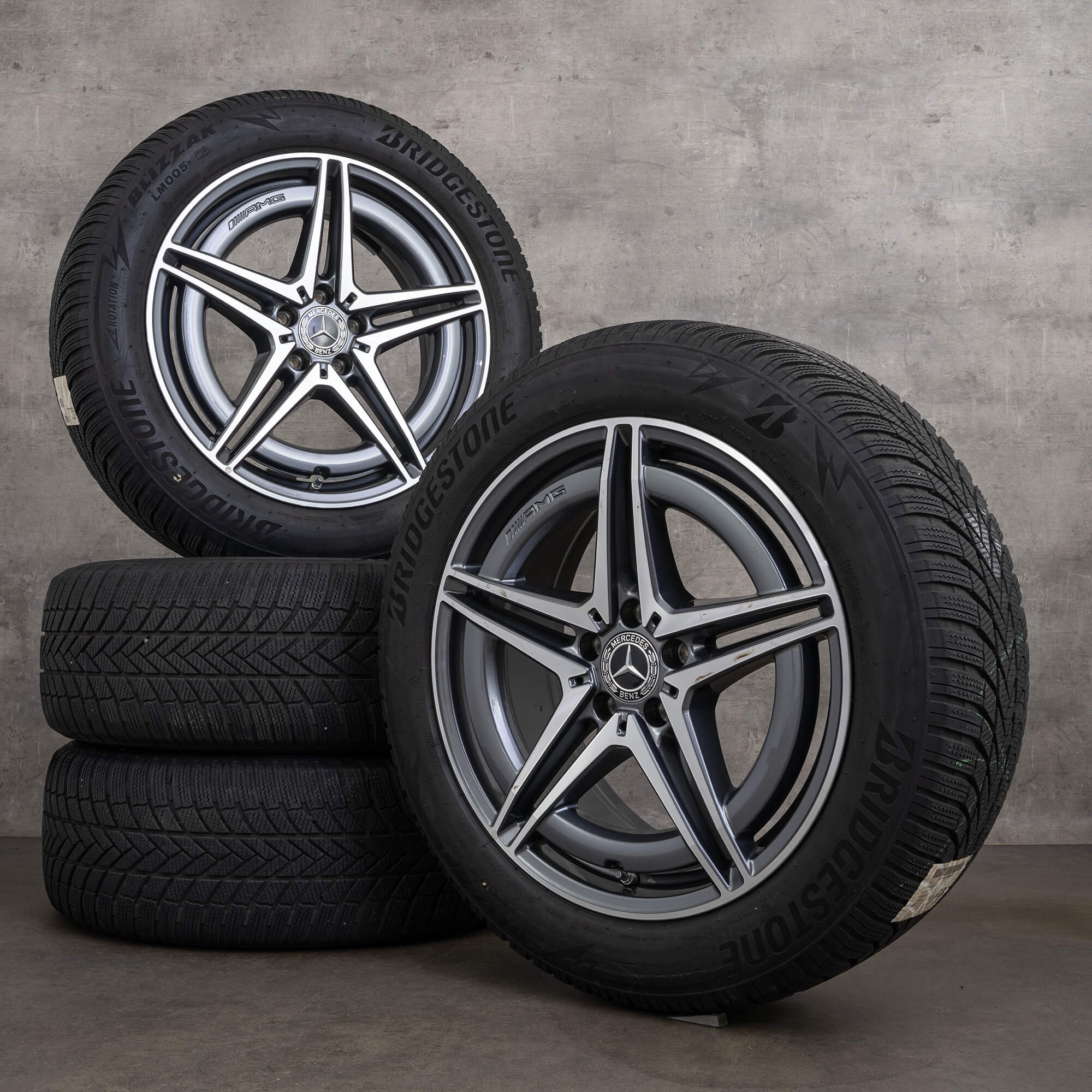 Pneus hiver d'origine Mercedes Benz EQC AMG 19 pouces jantes N293 A2934010700 gris himalaya brillant