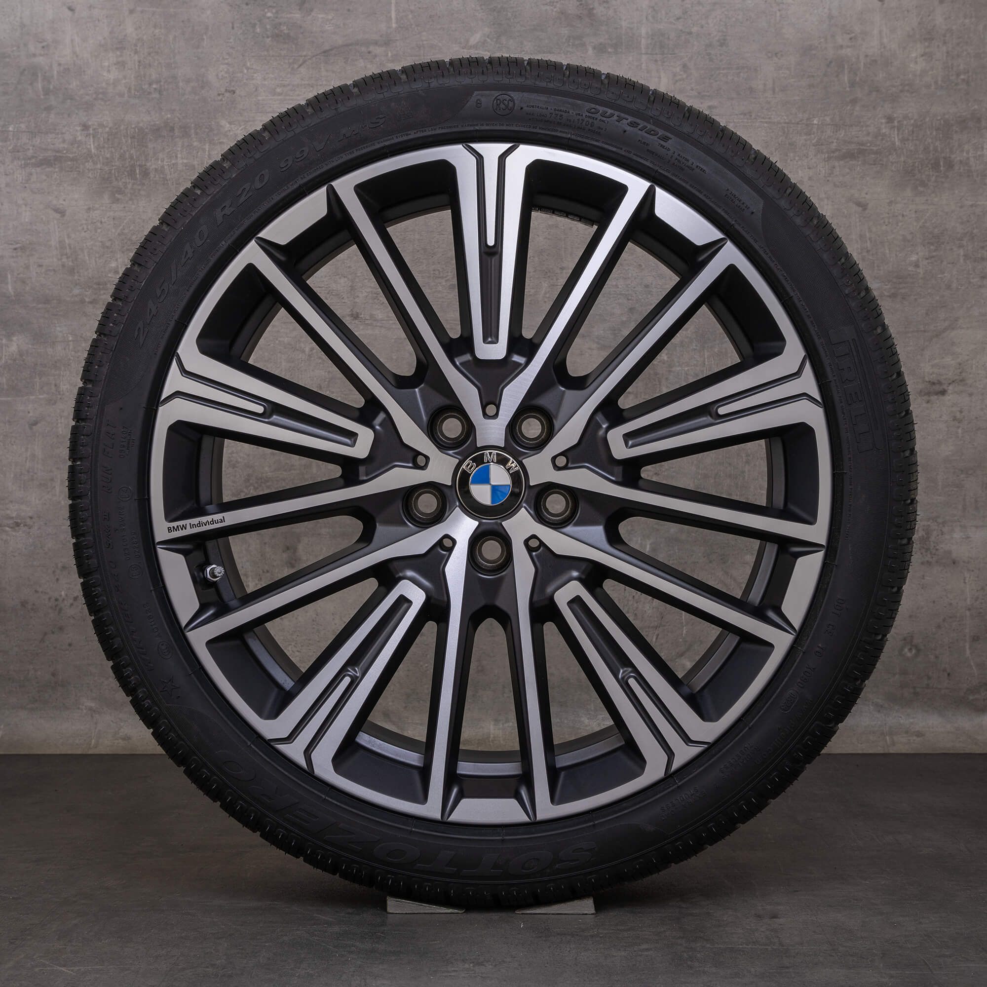 Original zimní pneu s disky BMW X1 iX1 X2 iX2 20" U11 U10 ráfky na auto styling 869 6898042 frozen midnight lesklé soustružené