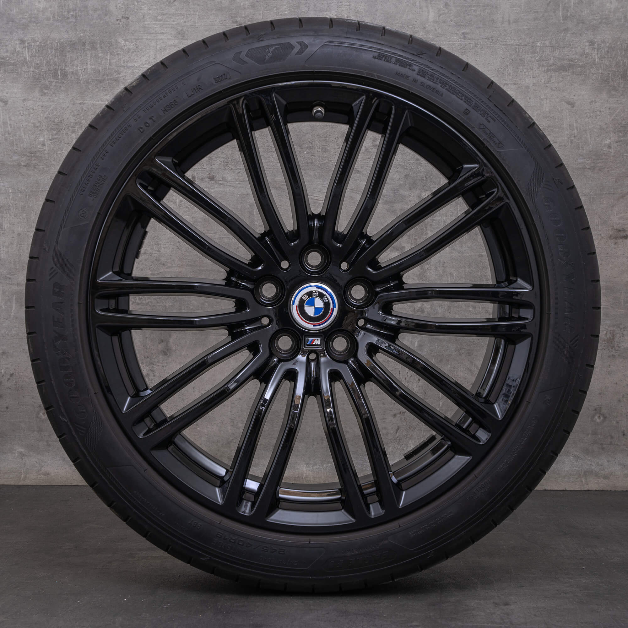 OEM BMW 5 Series rims 19 inch G30 G31 summer wheels styling 664 M