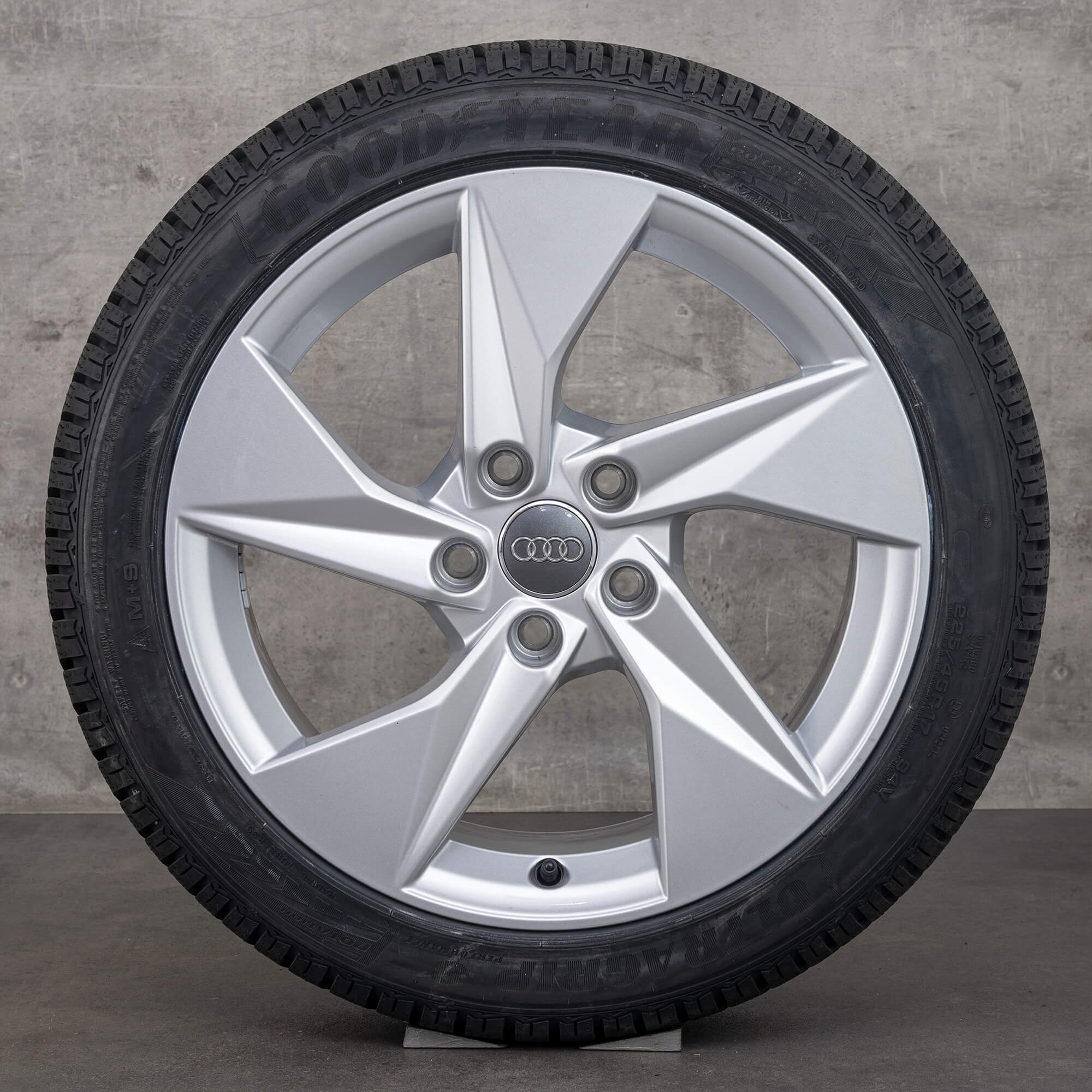 OEM Audi A3 S3 wheels 17 inch 8Y winter 8Y0601025A silver NEW