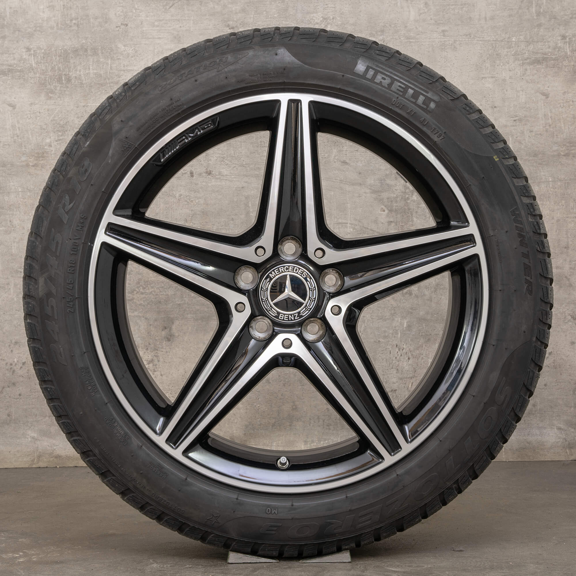 Genuine AMG Mercedes Benz Classe E ruote invernali 18 pollici W213 S213 A238 C238 cerchi A2134011800 A2134011900 himalaya grigio lucido tornito