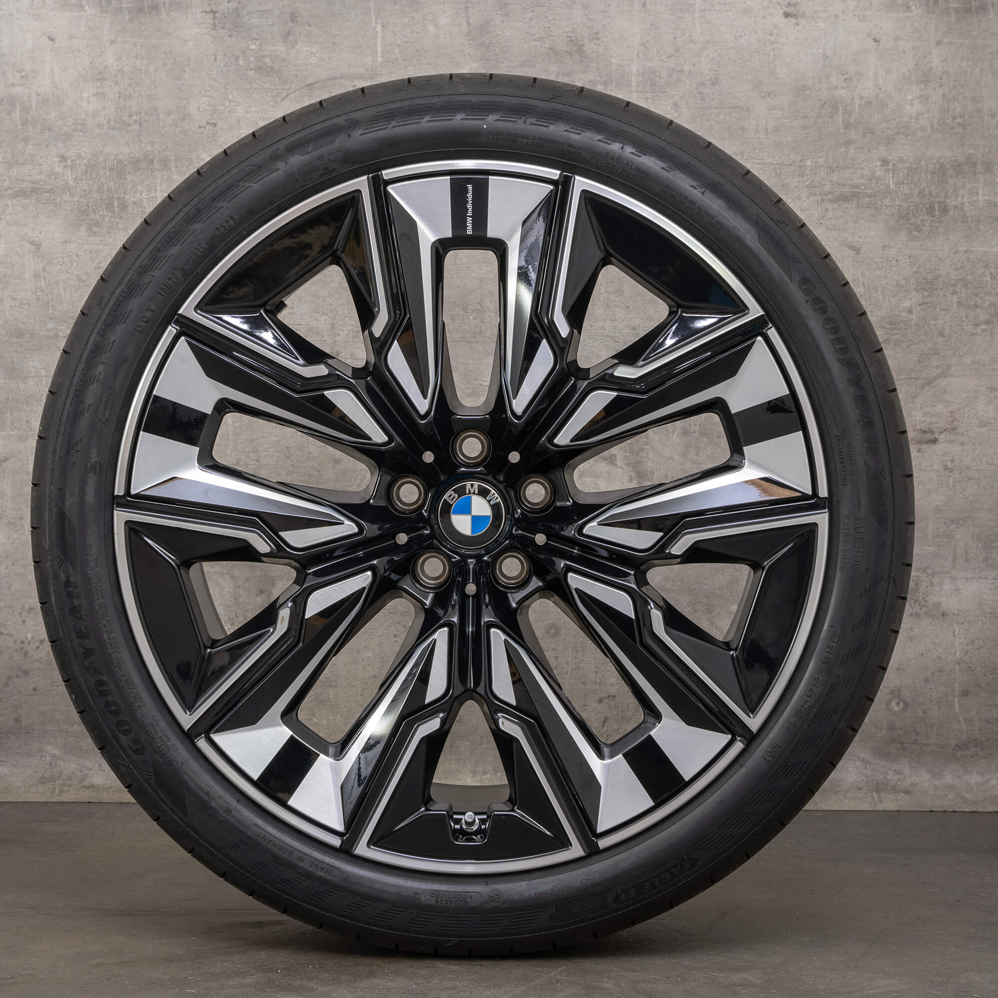 Original BMW 7er & i7 Sommerräder 21 Zoll G70 Felgen Styling 910i 5A6F119 5A6F120 schwarz glanzgedreht