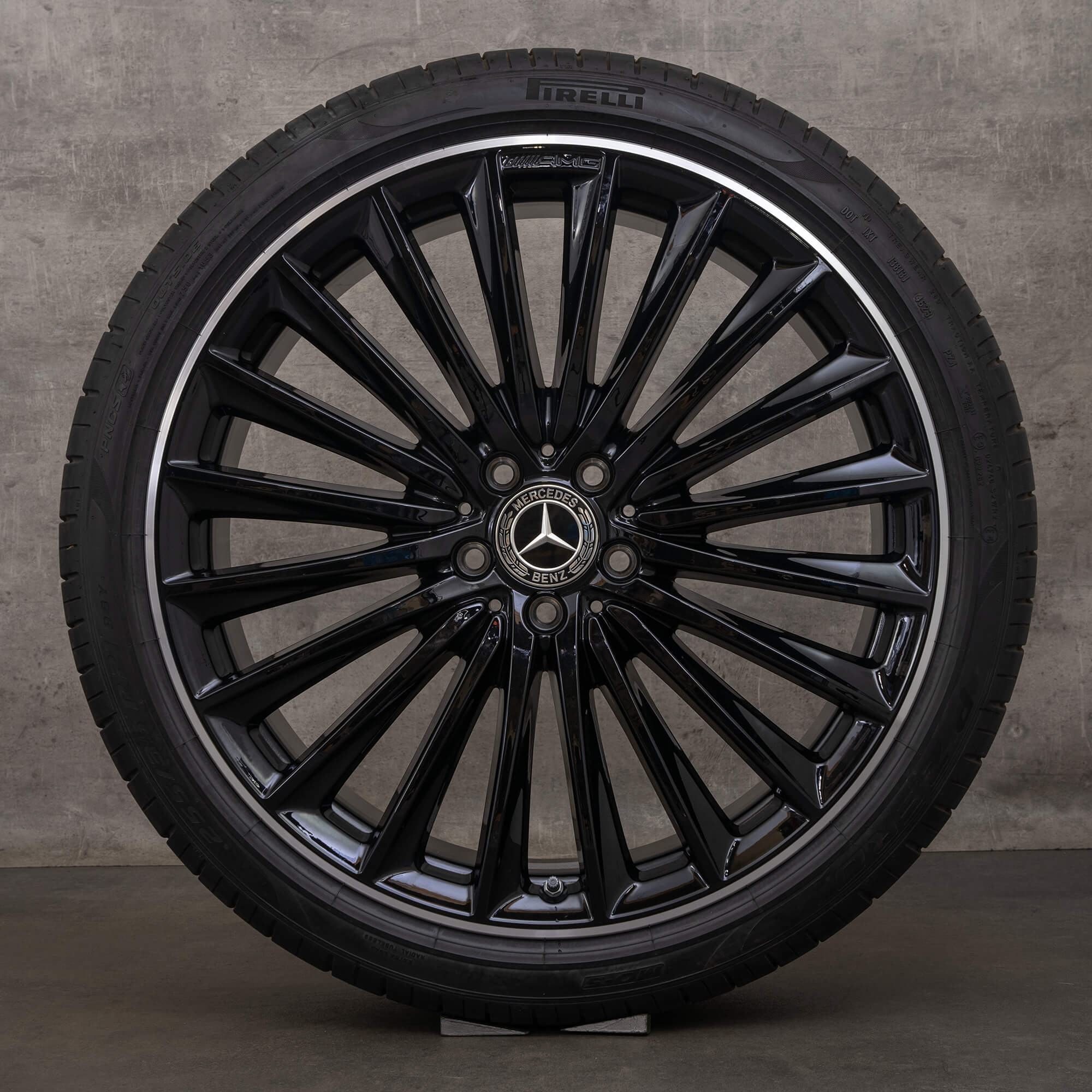 Oryginalne koła zimowe Mercedes Benz EQE AMG 21 cali V295 Felgi A2954012500 A2954012600 czarne Polerowane