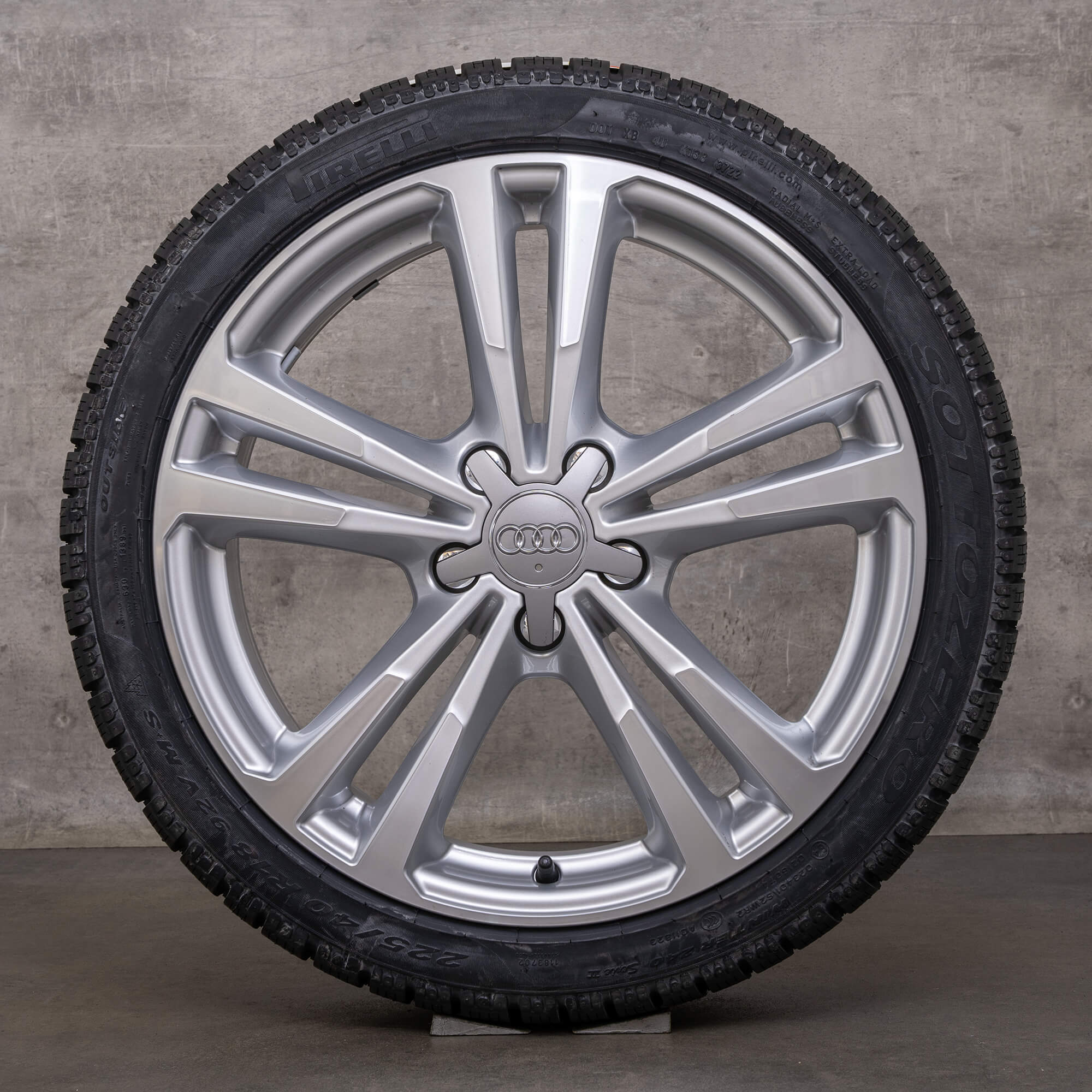 OEM Audi A3 S3 winter wheels 18 inch 8V Sportback rims 8V0601025BL silver high gloss NEW