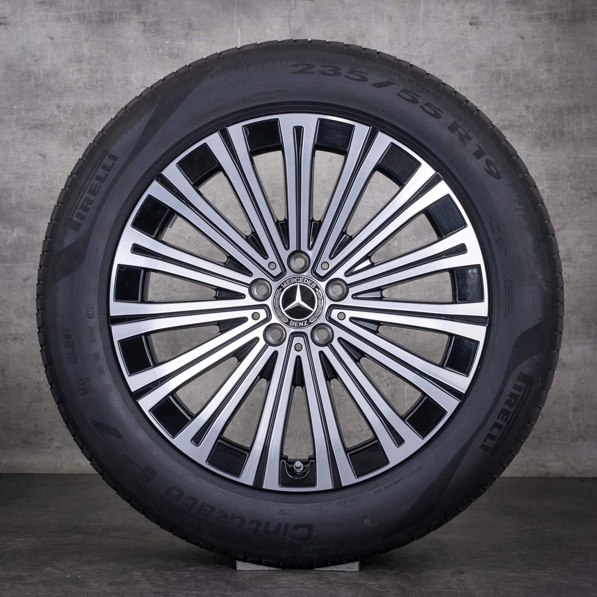 OEM Mercedes-Benz EQS 19inch V297 summer wheels A2974010500 Black diamond cut