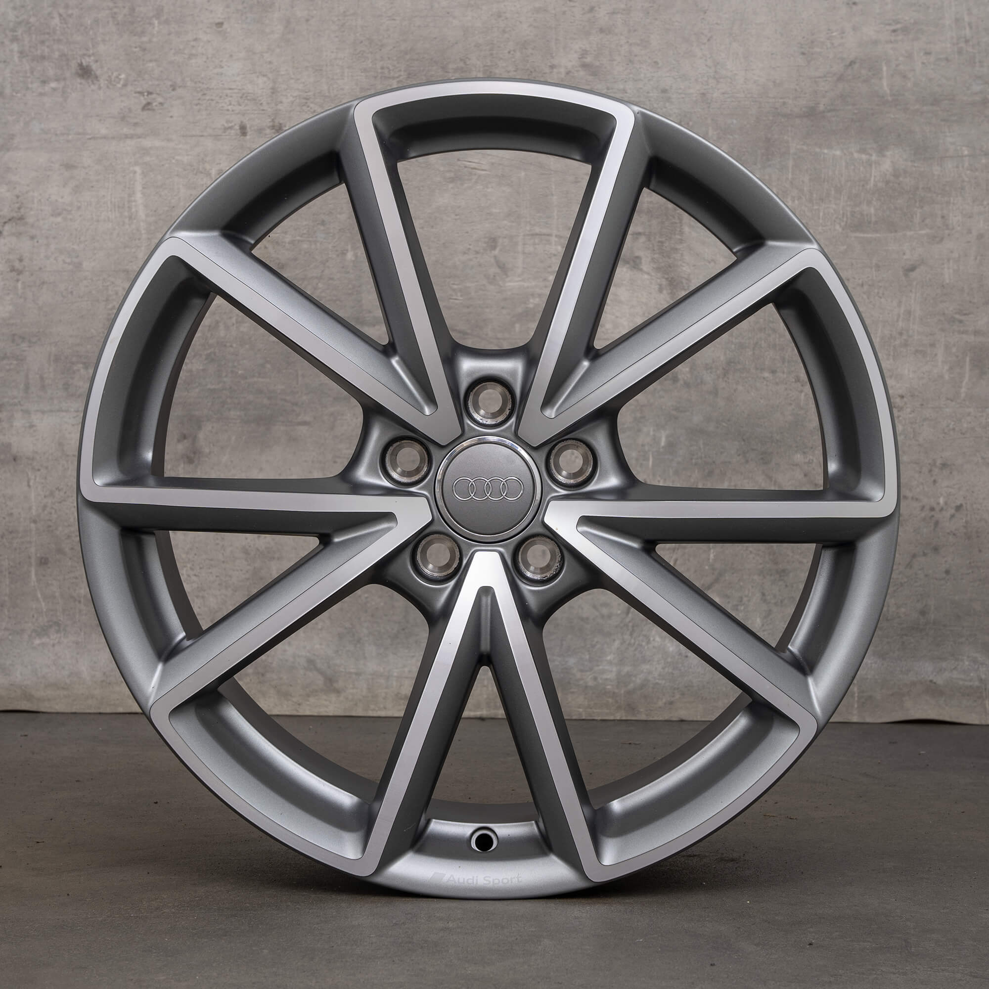 Audi A3 S3 8V 19 inch rims 8V0601025AT NEW