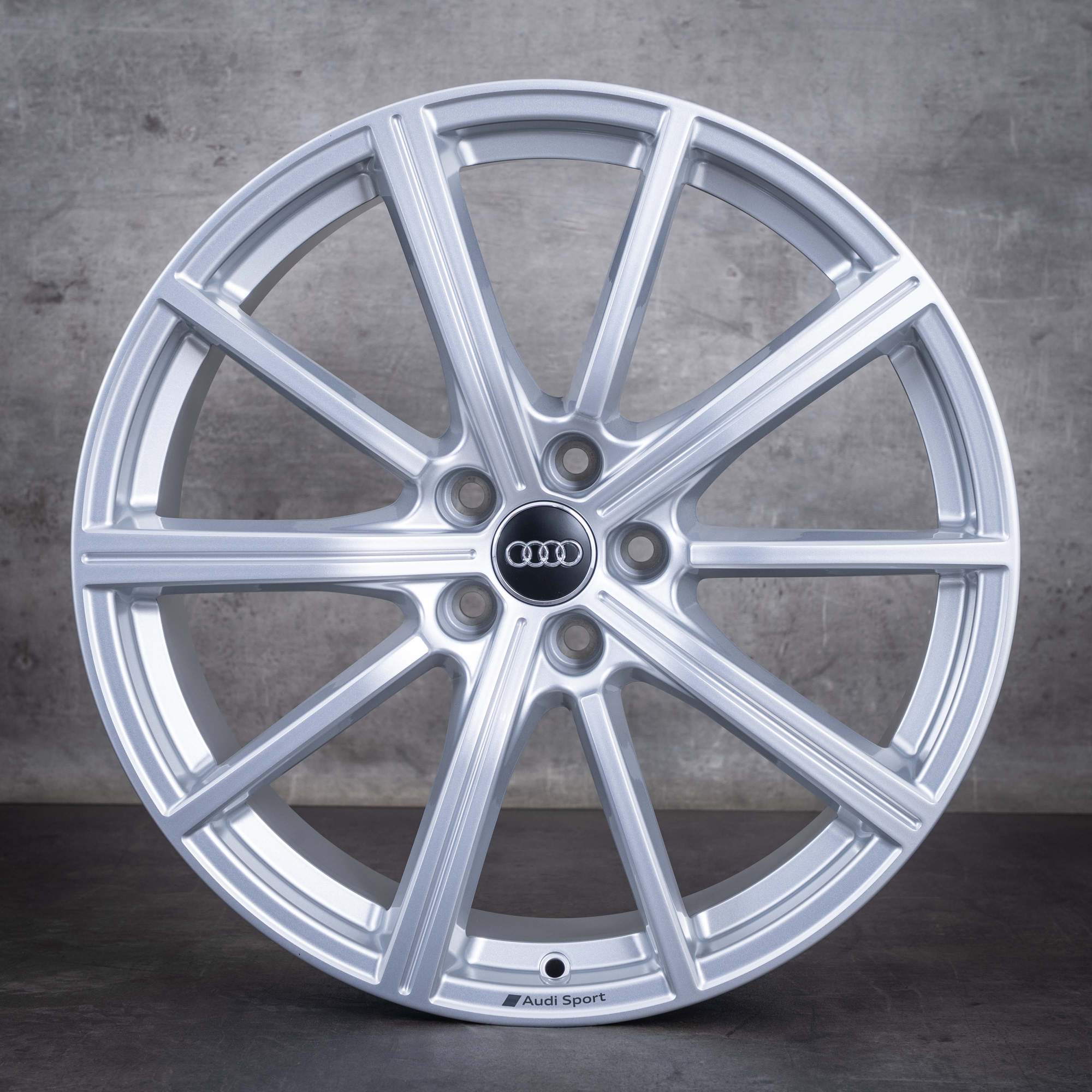 Original Audi RSQ3 Felgen 20 Zoll F3 83A601025S silber glanz NEU - Felge 3 von 4