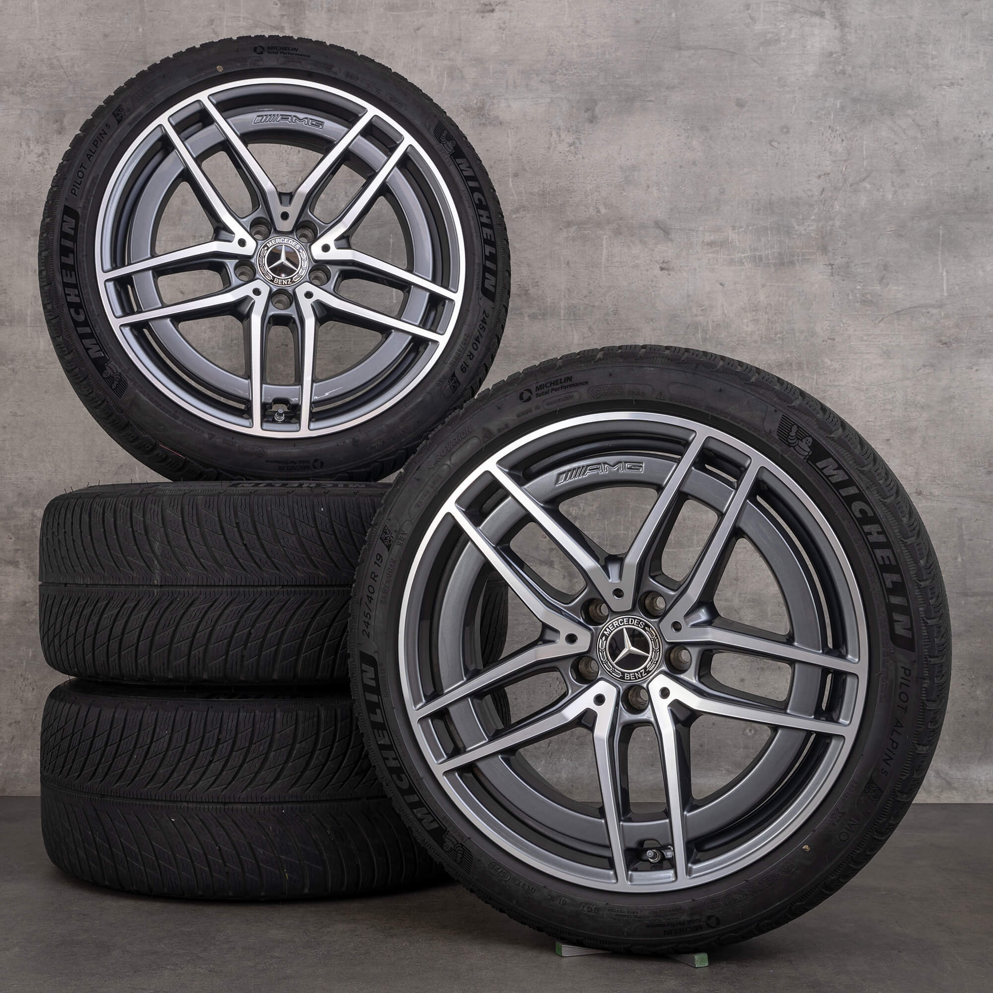E53 AMG Mercedes benz 245/40 R19 4本 E53 AMG Mercedes benz 245/40 R19 4本