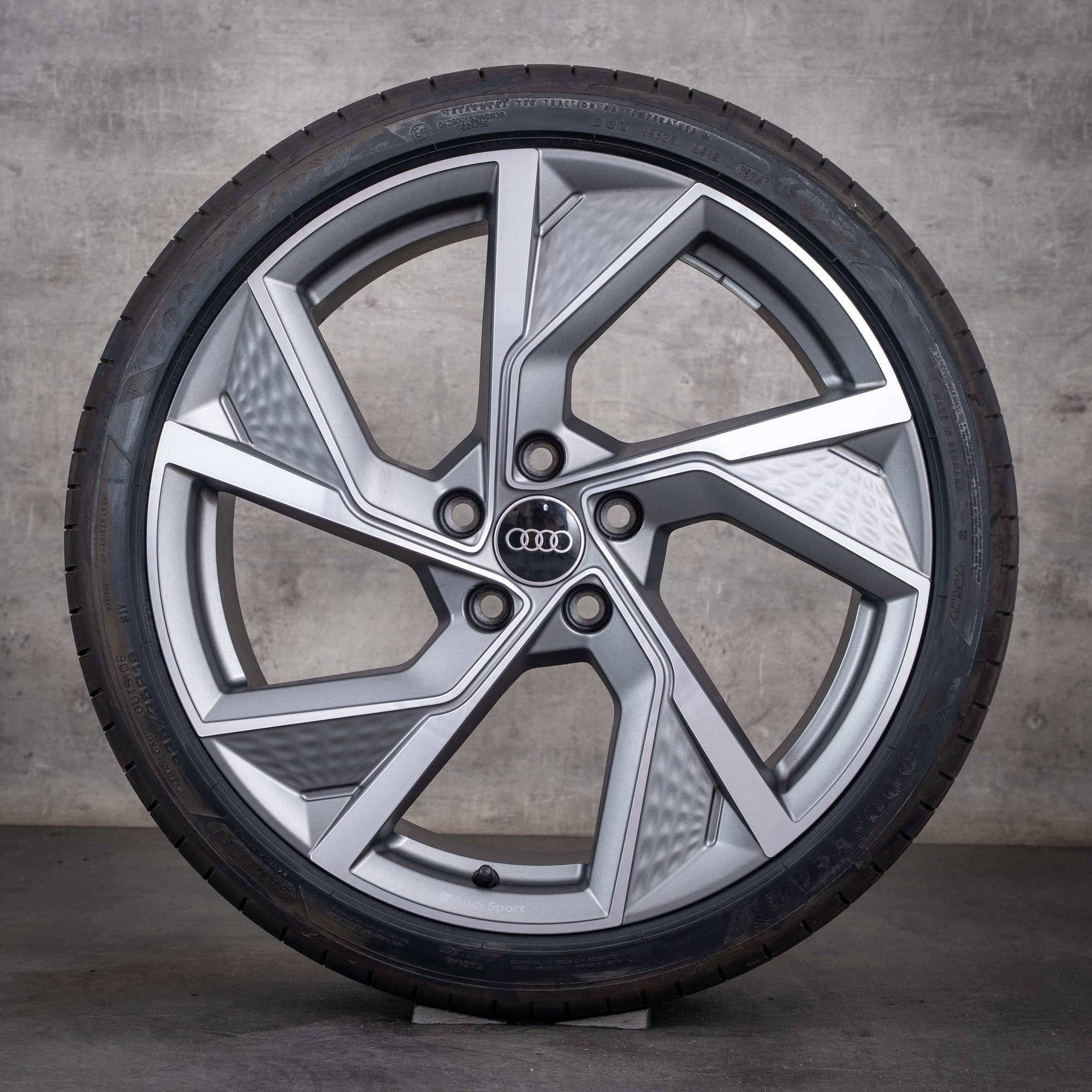 Original Audi A3 S3 Felgen 19 Zoll 8Y 8V Sommerräder 8Y0601025Q titan matt glanzgedreht