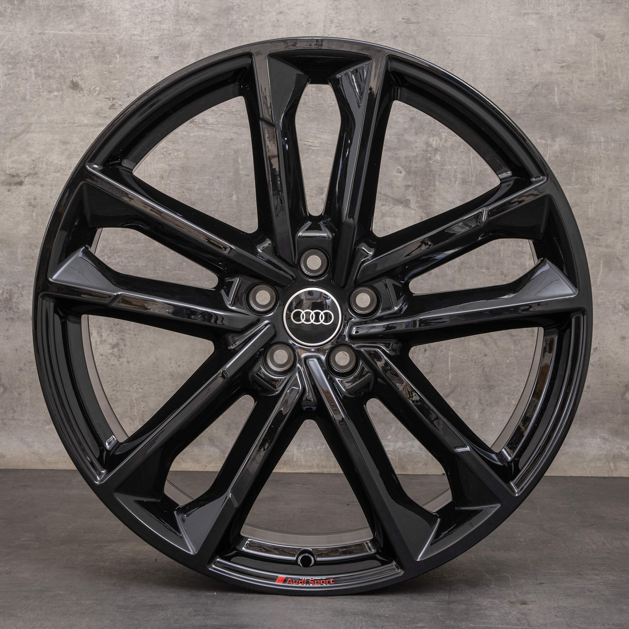 Alkuperäiset Aidot Audi A6 S6 vanteet 21 tuuman 4K C8 4K0601025AE 5 kaksoistukivarsi sport design musta kiiltävästi.