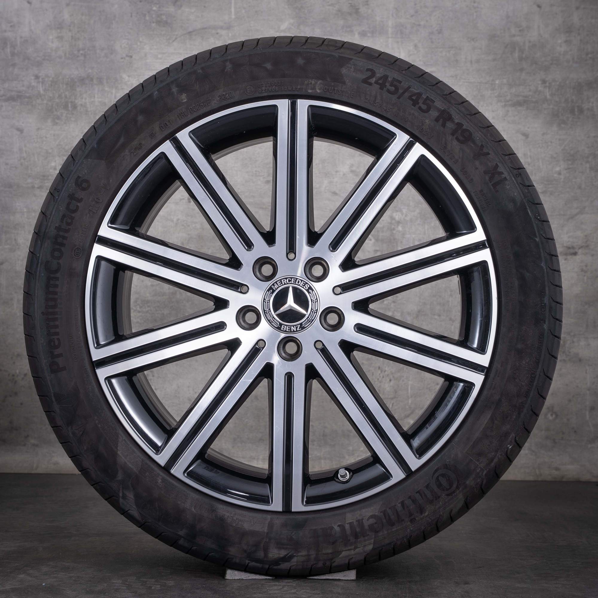 Originalfälgar till Mercedes-Benz V-Klass 19 tum W447 Vito Sommarhjul A4474015600 svarta frontpolerade