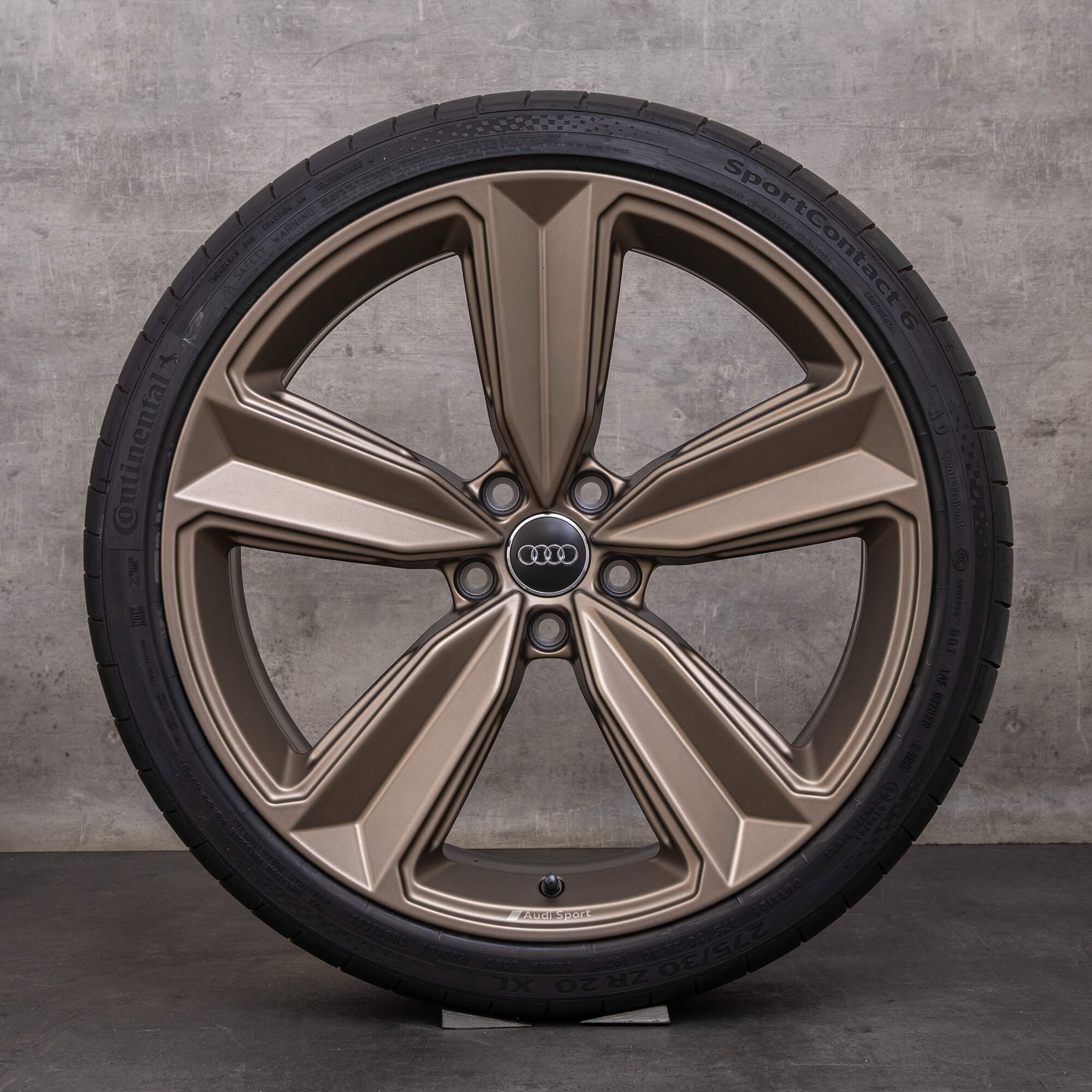 Oryginalne koła zimowe Audi RS4 RS5 20 cali B9 8W F5 Felgi 8W0601025CS Peak brązowo-złote