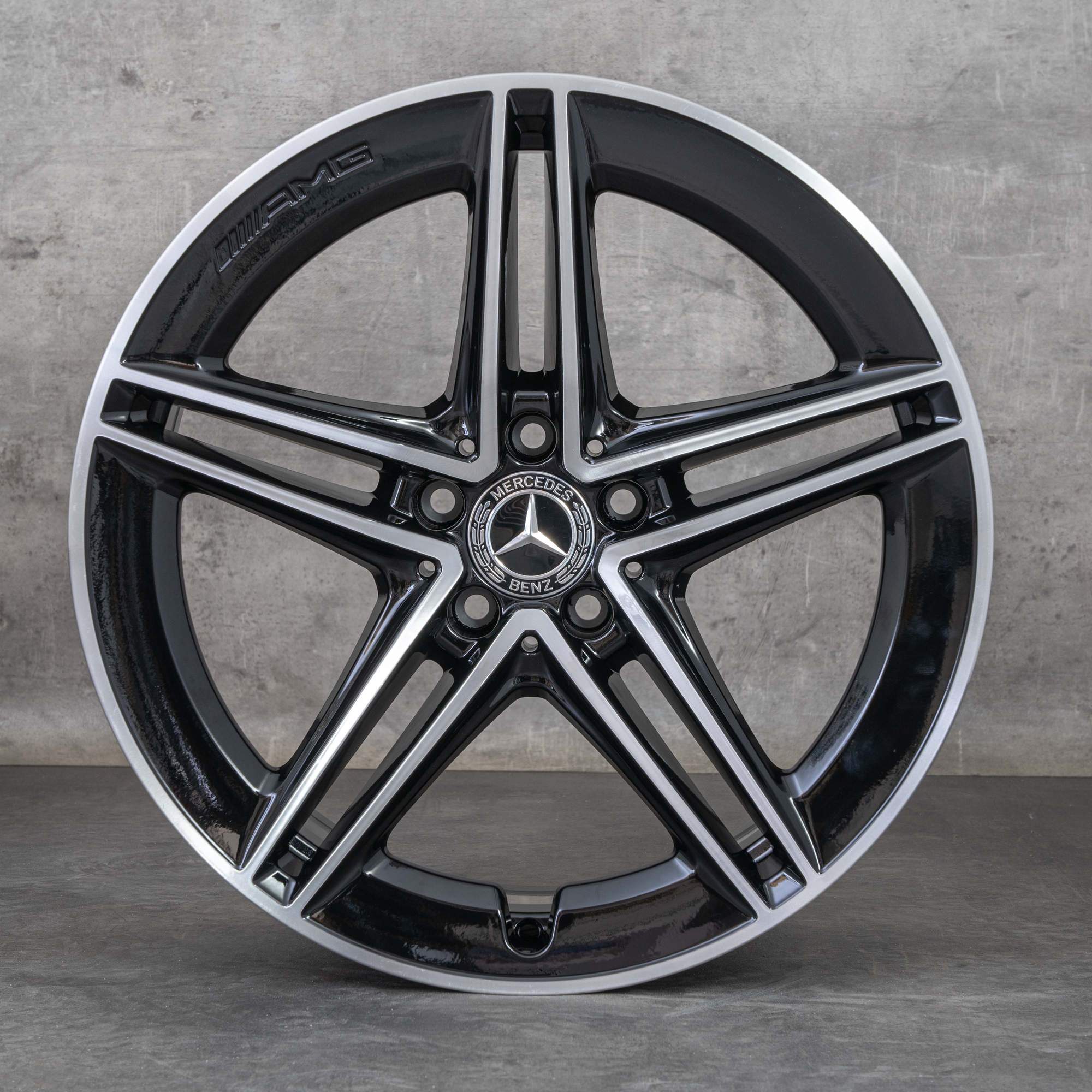 Alkuperäiset Mercedes Benz C-sarjan C63 & S AMG vanteet 19 tuuman W205 S205 A2054010501 A2054010601 musta kiillotettu UUTUUS