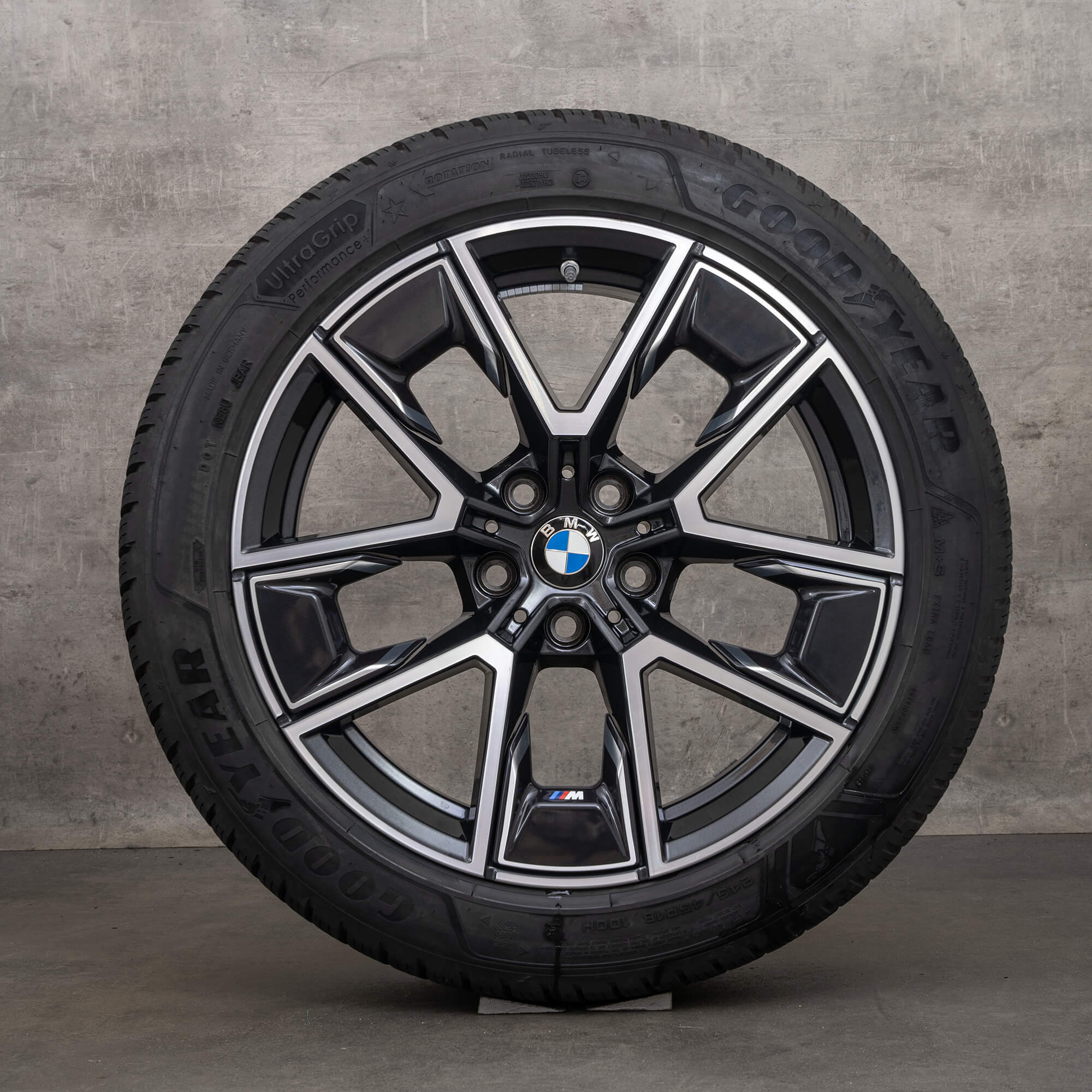 OEM BMW 4 Series i4 G26 Gran Coupe 18 inch winter tires 858 rims 8747286