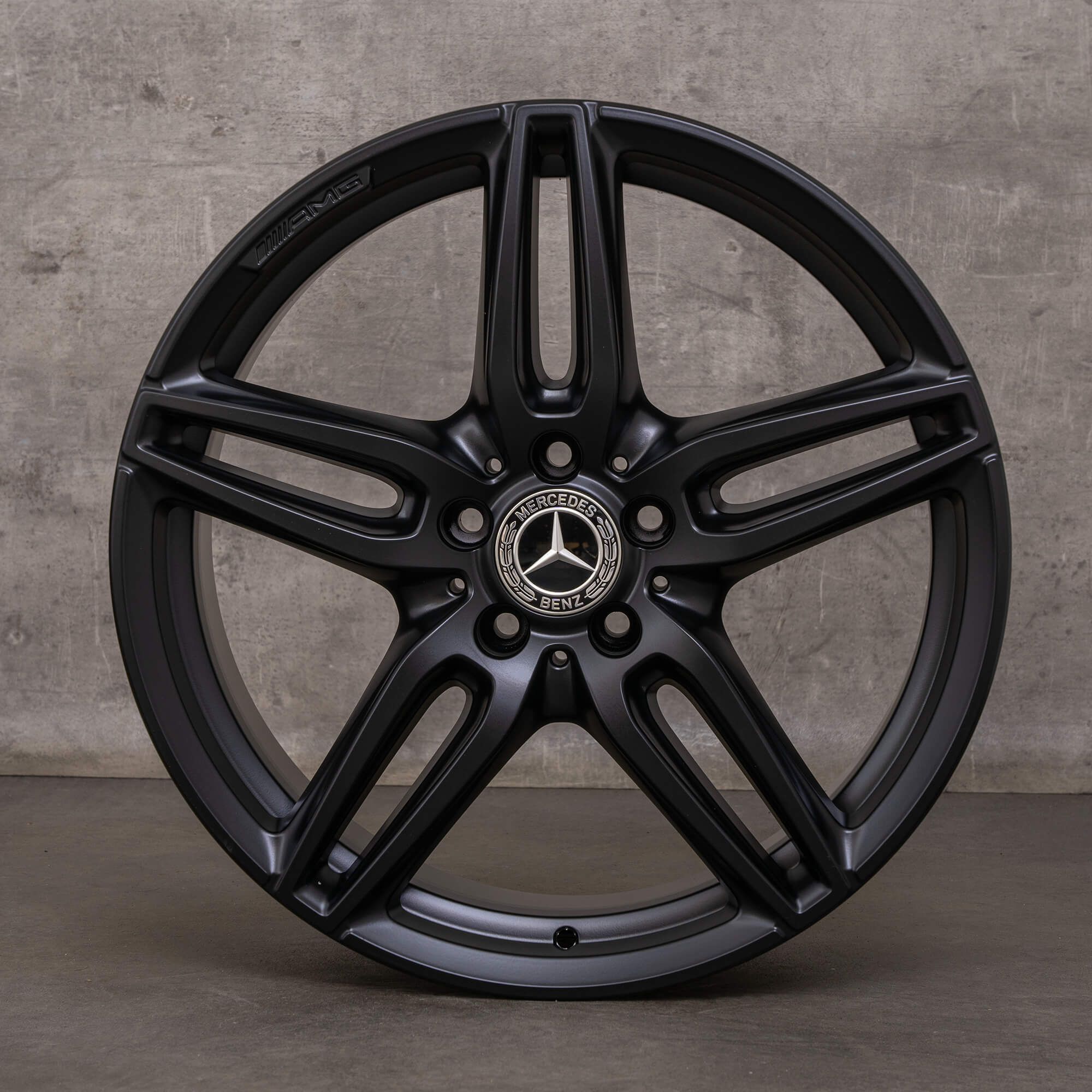 Orijinal Mercedes Benz E-Serisi AMG jantlar 19 inç W213 S213 C238 A238 A2134012000 A2134012100 siyah mat