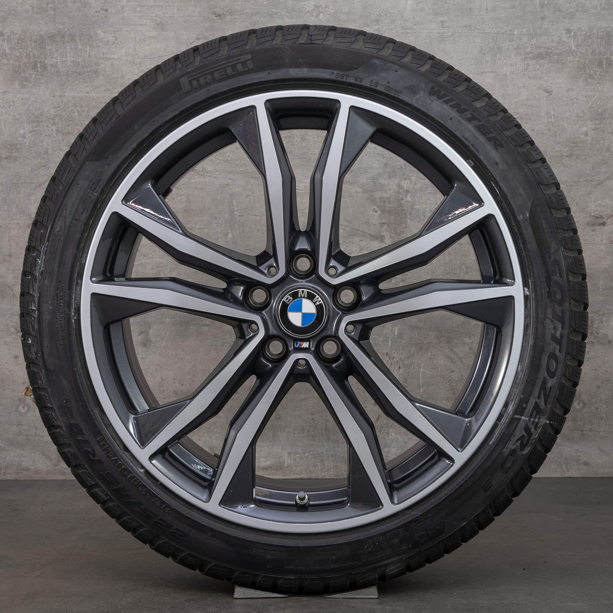 BMW jantes 19 pouces X1 F48 X2 F39 pneus d'hiver roues style M715 8008616