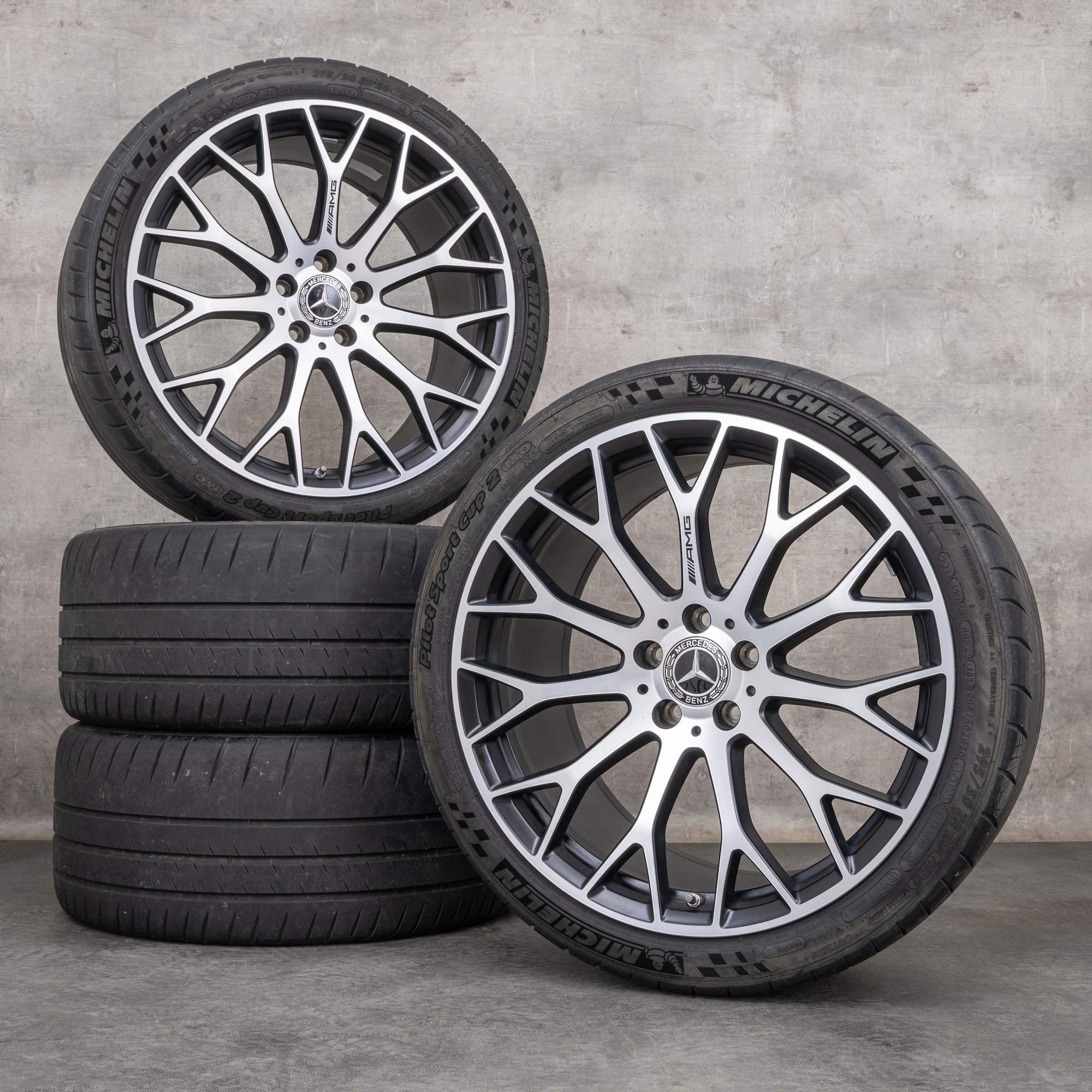 Oryginalne felgi Mercedes Benz AMG GT & S 19 20 cali C190 R190 koła letnie A1904012800 A1904013000 szprychy krzyżowe czarne matowe polerowane