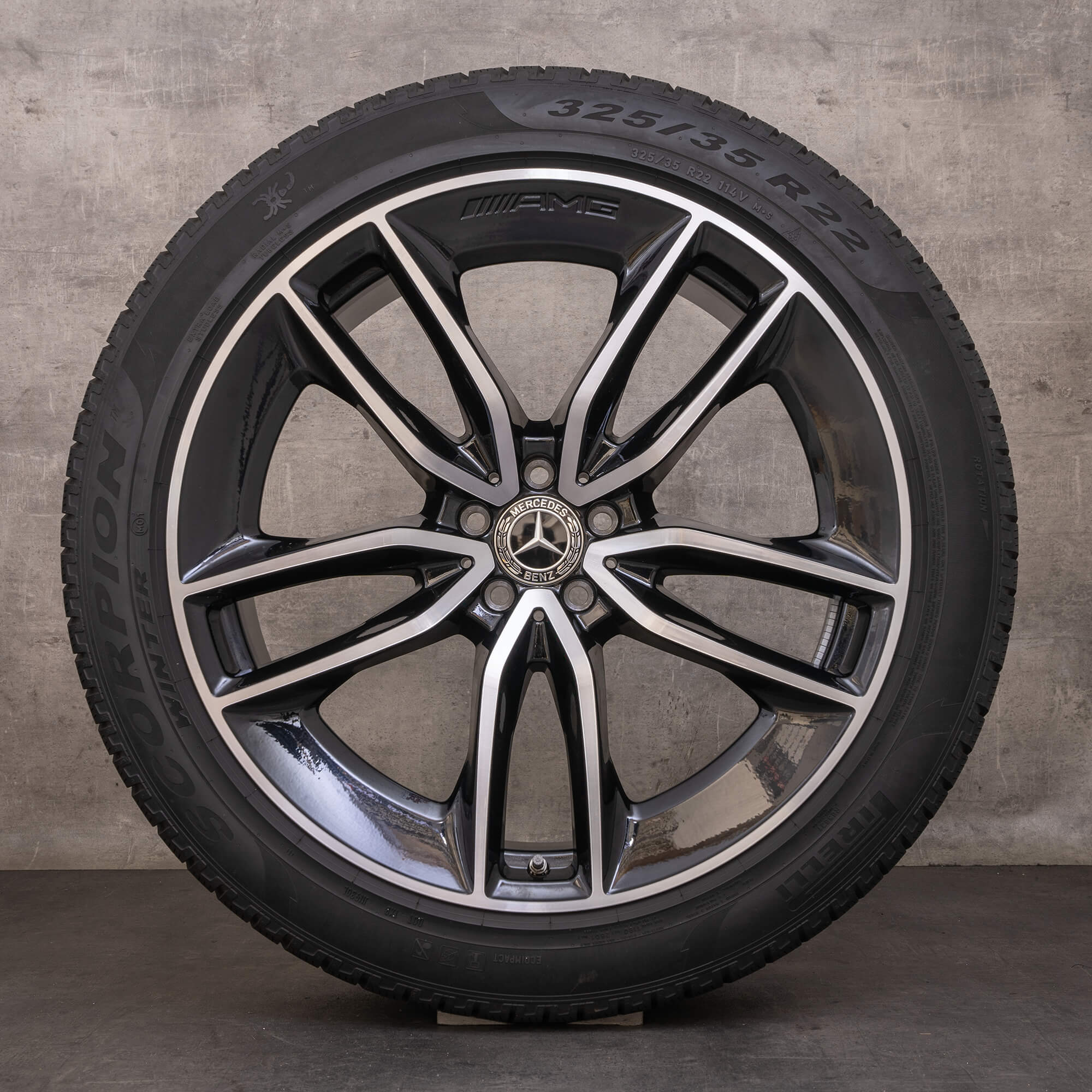Originali Mercedes Benz GLE AMG cerchi con gomme invernali 22 pollici C167 V167 A1674013600 A1674013700 nero lucido tornito