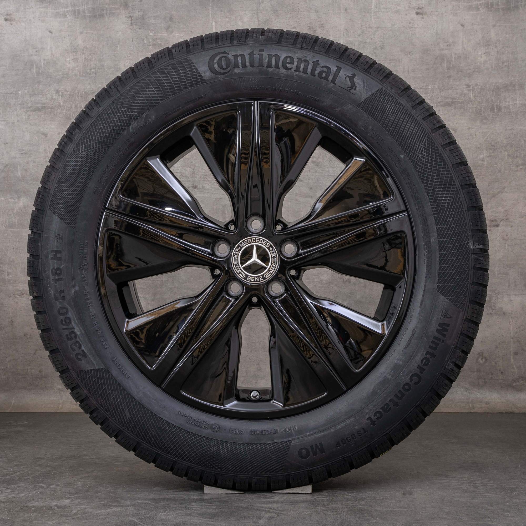 Alkuperäiset Mercedes Benz GLE talvirenkaat 18 tuuman V167 vanteet A1674011800 Aero musta kiiltävä