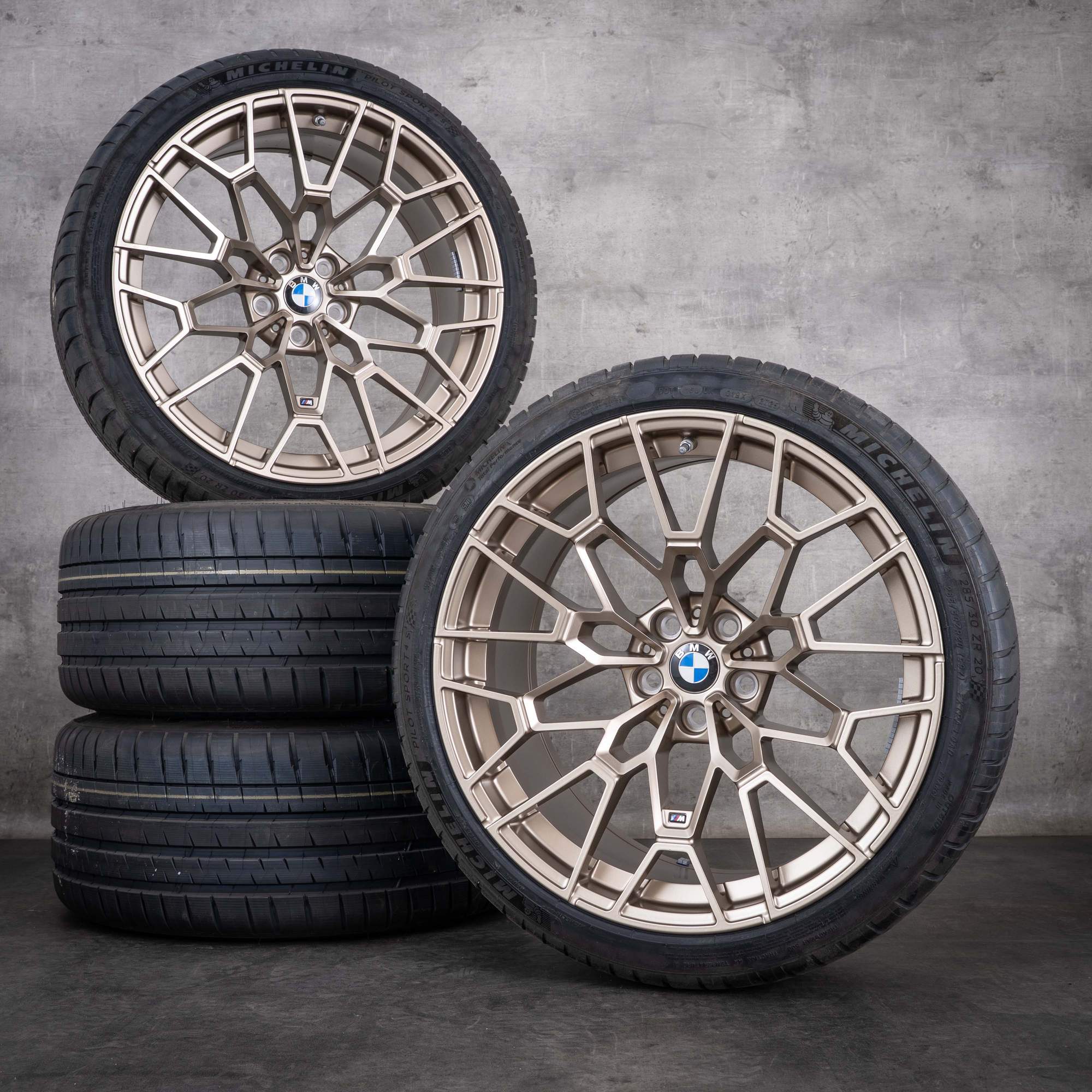 Oryginalne felgi BMW M2 M3 M4 19–20 cali G87 G80 G81 G82 G83 koła letnie stylizacyjne 930 M 7884365 7884366 matowe złoto-brązowe NOWE