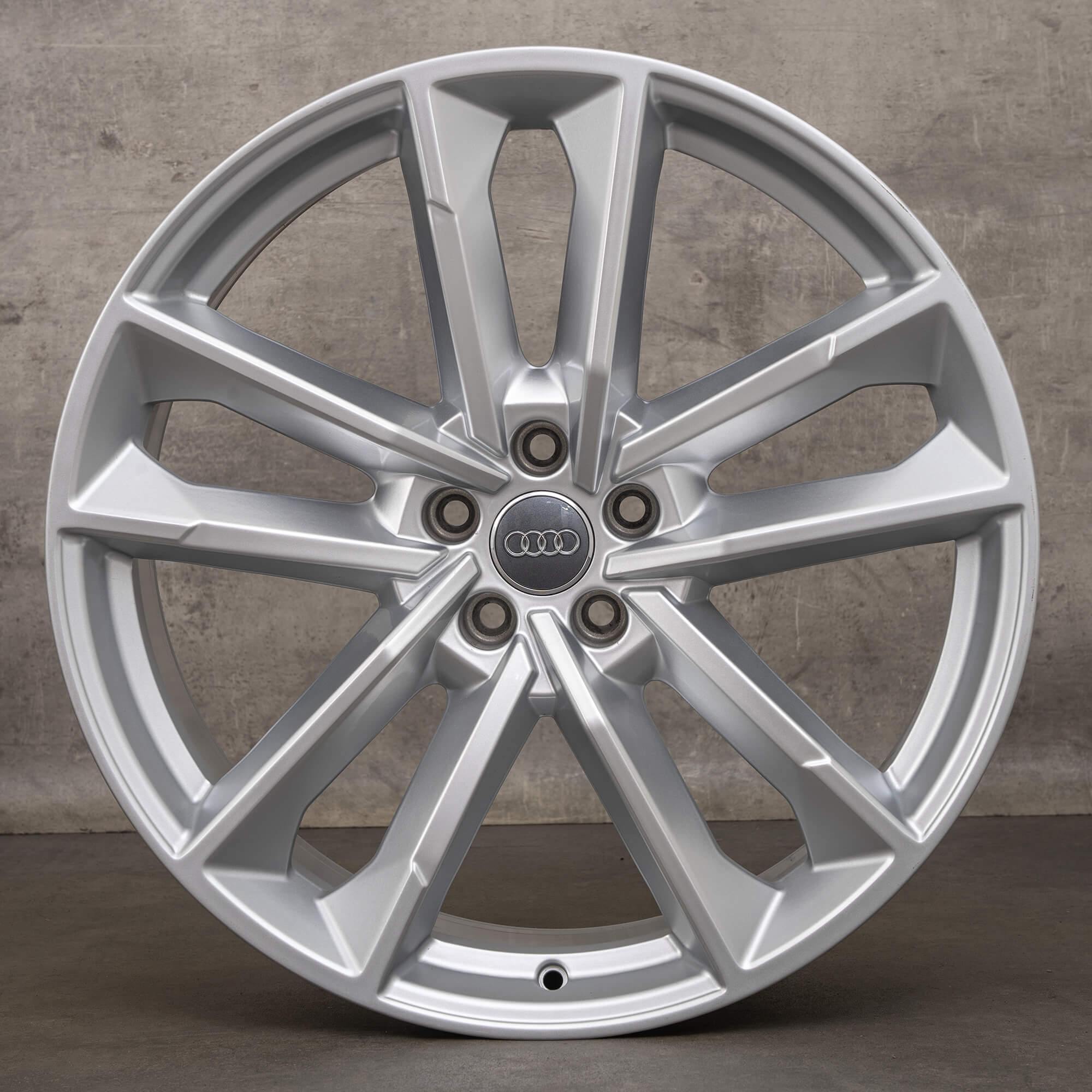 Original Audi A7 S7 RS7 A8 Felgen 21 Zoll 4G D4 4G8601025AQ silber