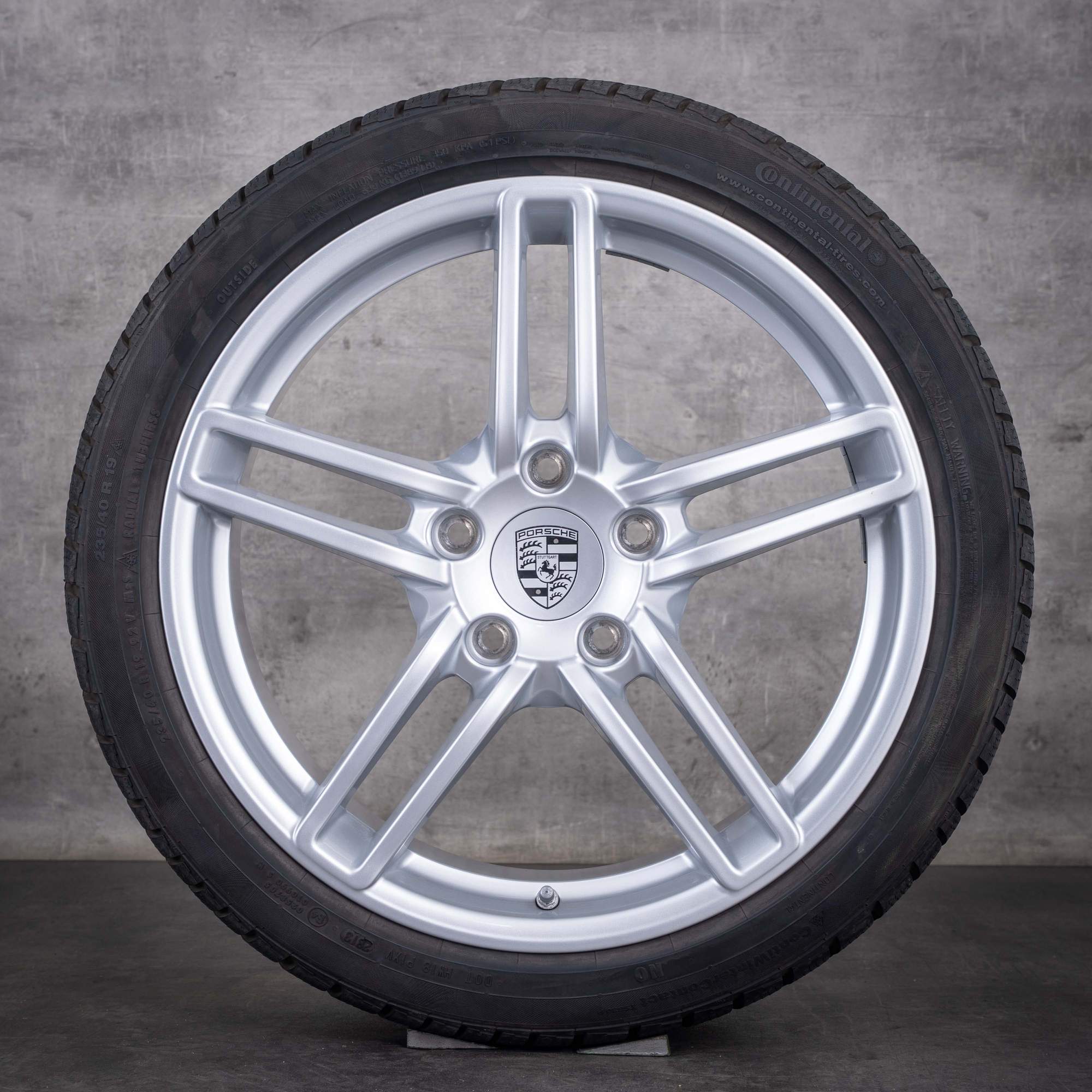 Alkuperäiset Porsche 911 -talvirenkaat 19 tuumaa 991 Carrera 4 & 4S -vanteet 99136214102 99136214603 hopea