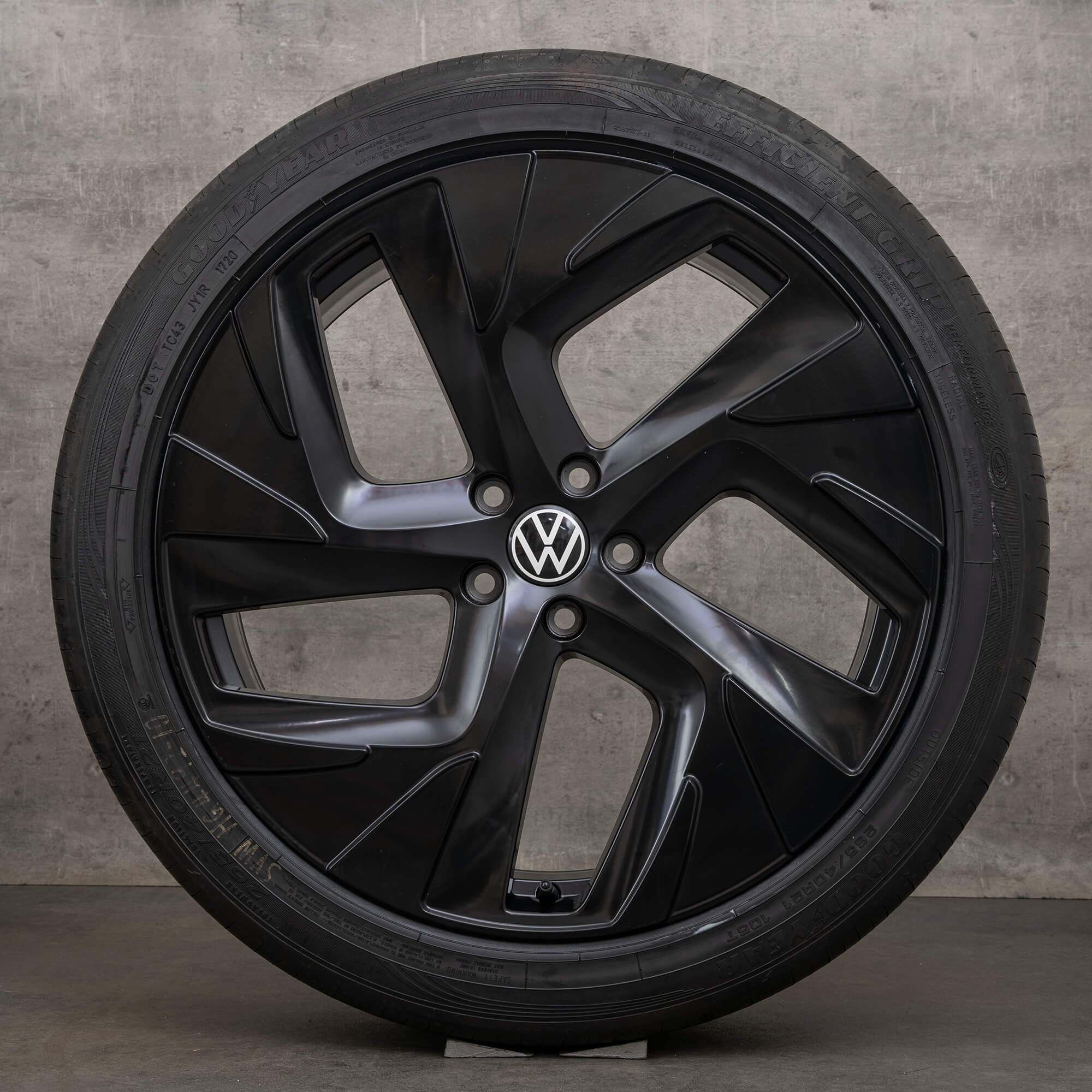 VW ID.6 X & Crozz kesäpyörät 21 tuuman vanteet kesärenkaat 12G601025F 12G601025G