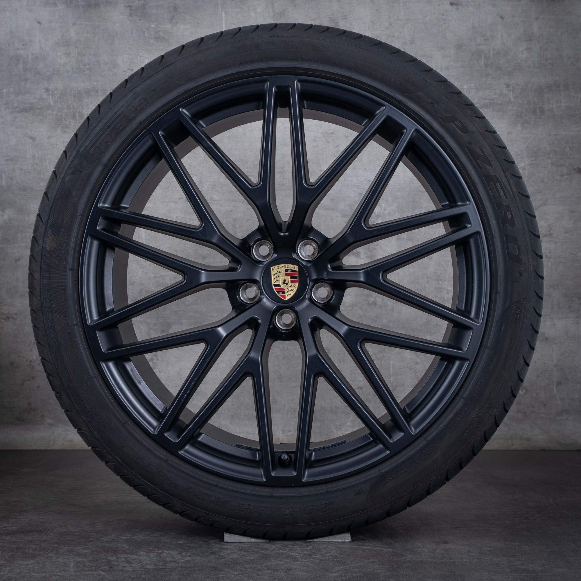 Jantes e pneus inverno originais Porsche Macan III jantes de 21 polegadas 95B601025HJ 95B601025HK preto mate