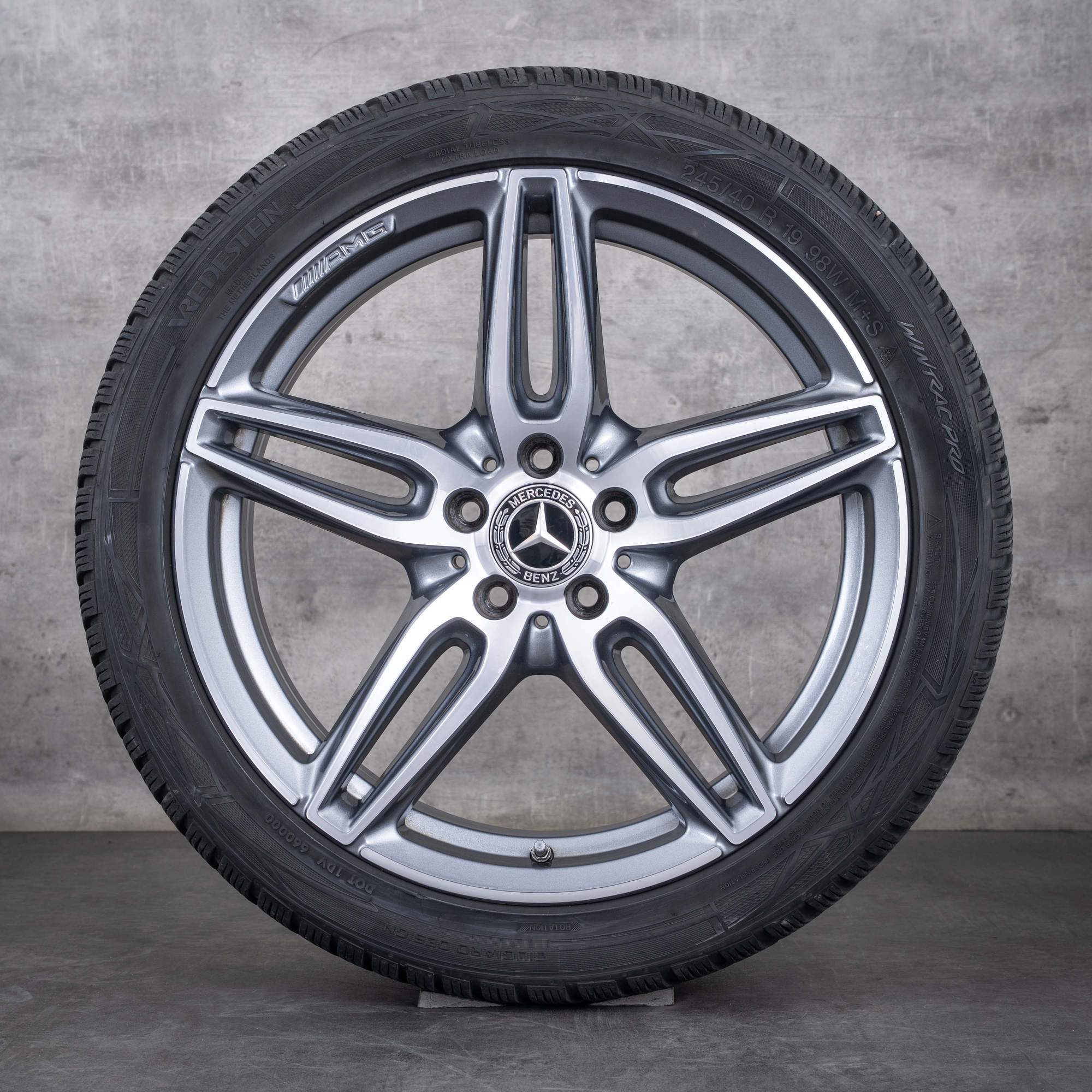 Alkuperäiset Mercedes Benz E-sarjan E53 AMG talvirenkaat 19 tuuman W213 S213 C238 A238 vanteet A2134013800 A2134012100 himalaya harmaa Kiillotettu