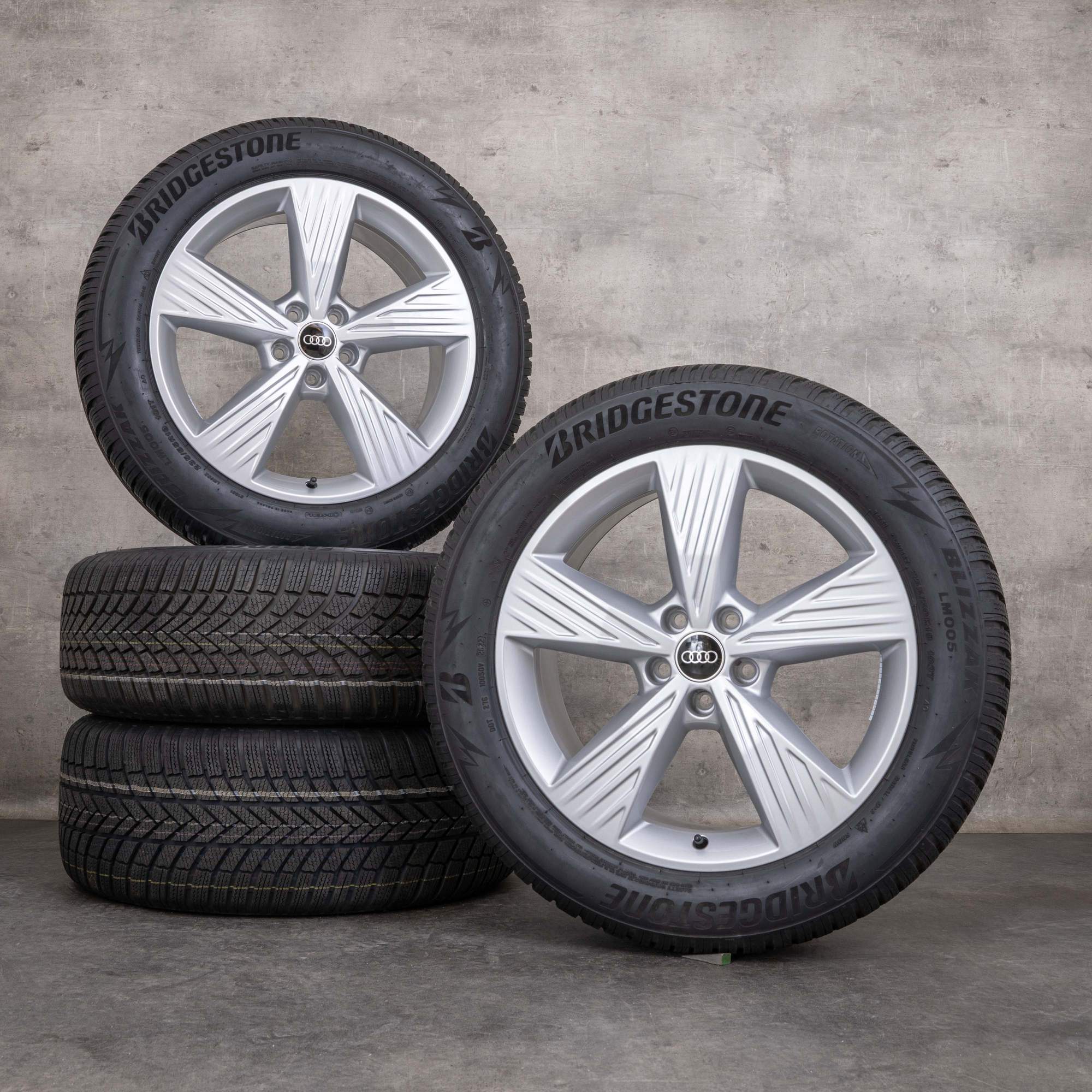 Anvelope de iarnă originale Audi Q4 e-tron 19 inch FZ Sportback jante 89A601025B argintiu