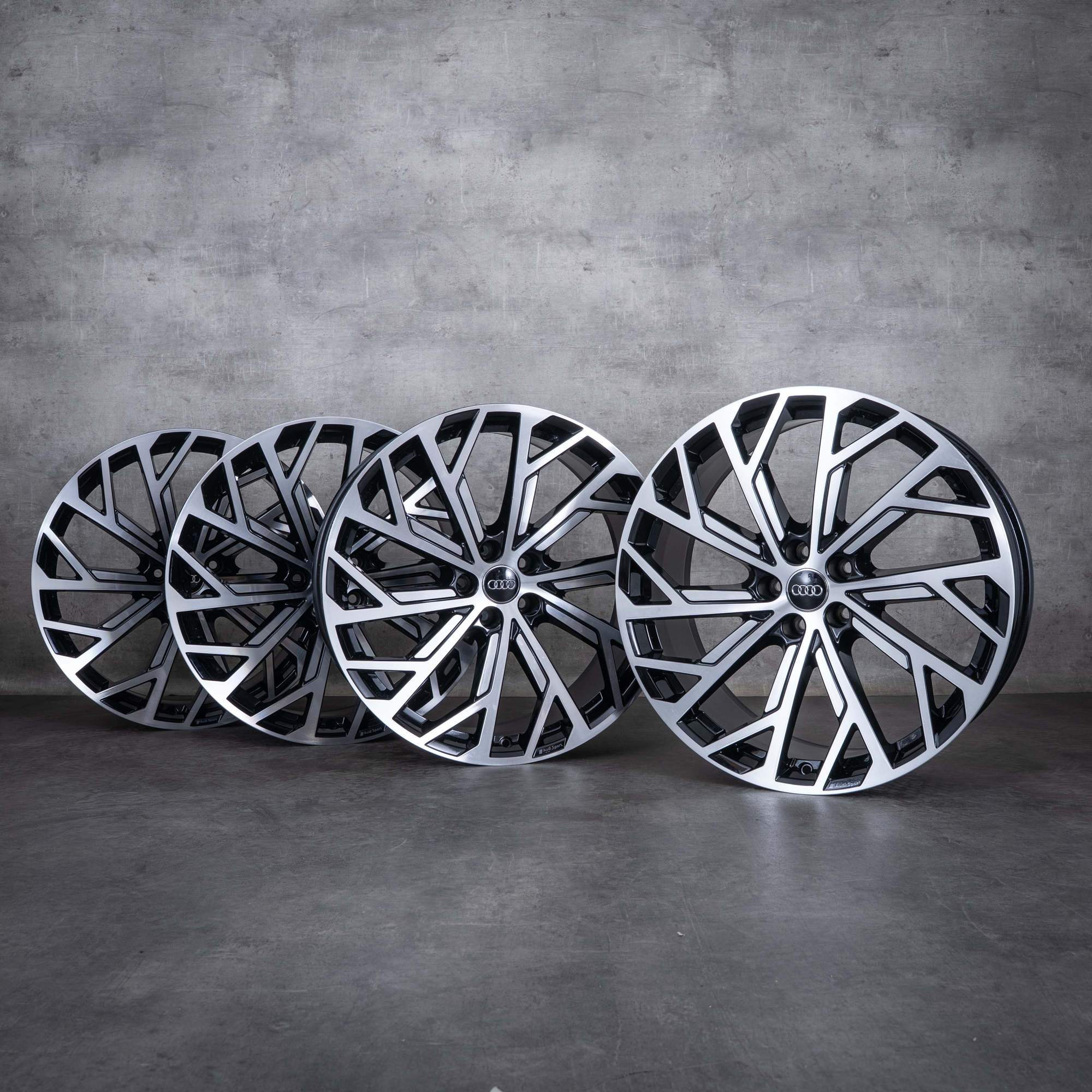 Oryginalne felgi Audi A8 S8 21 cali 4N D5 4N0601025AF Evo Design czarne polerowane toczone