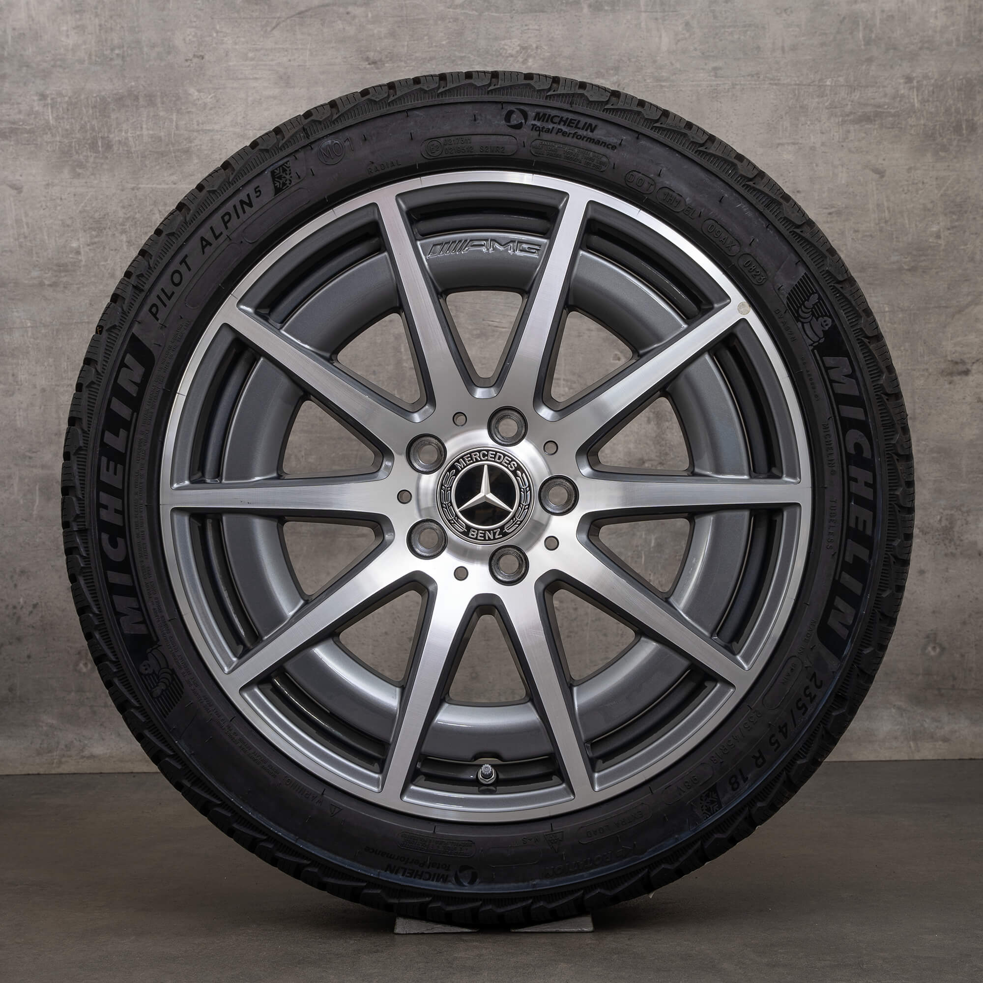 Oryginalne koła zimowe Mercedes Benz Klasa C C43 AMG 18 cali W206 S206 felgi A2064012100 himalaya szary polerowane