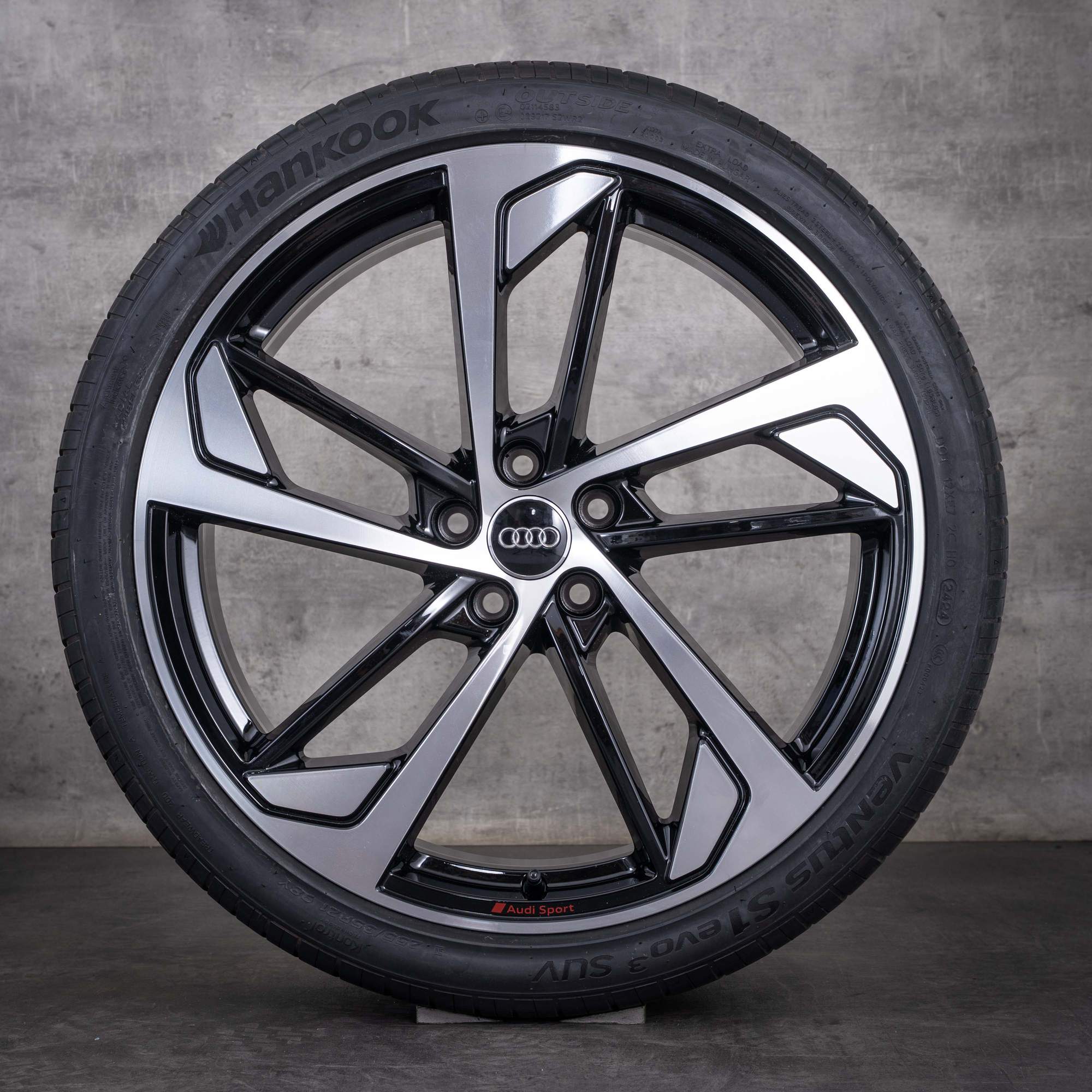 Originální disky Audi A7 S7 21 palců 4K C8 letní kola 4K8601025S černé s diamond cut povrchem