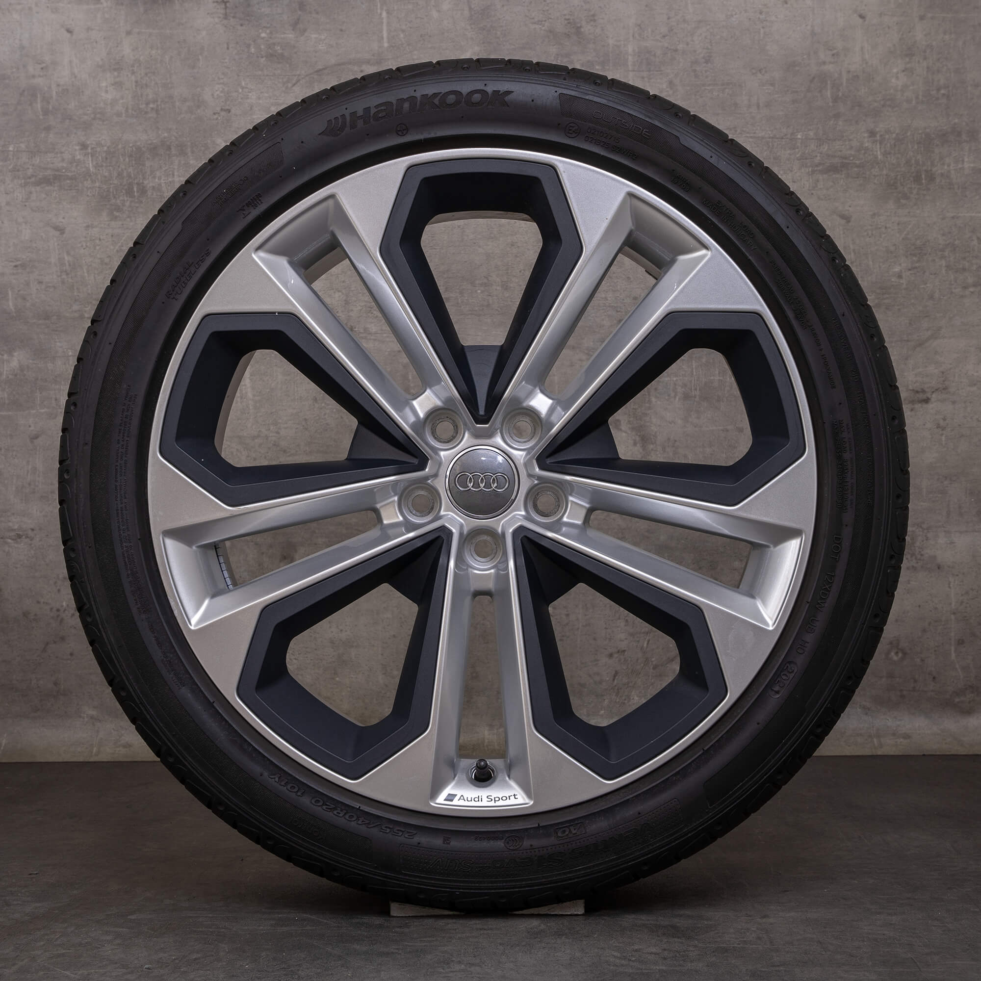 Original Audi Q3 RS Q3 & Sportback Felgen 20 Zoll F3 Sommerräder 83A601025E silber glanz titan matt
