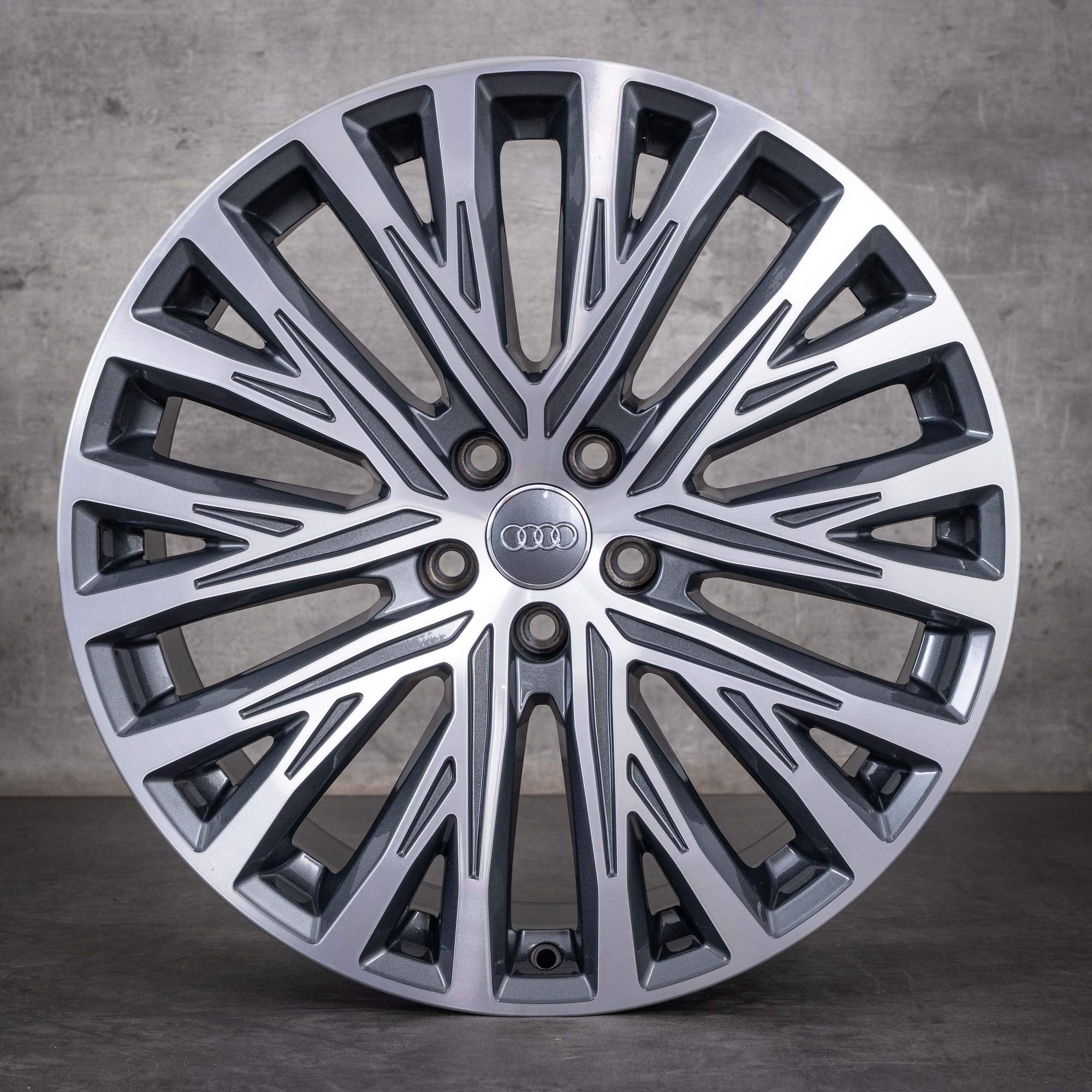 Original Audi A8 S8 Felgen 20 Zoll 4N D5 4N0601025M Alufelgen titan glanzgedreht