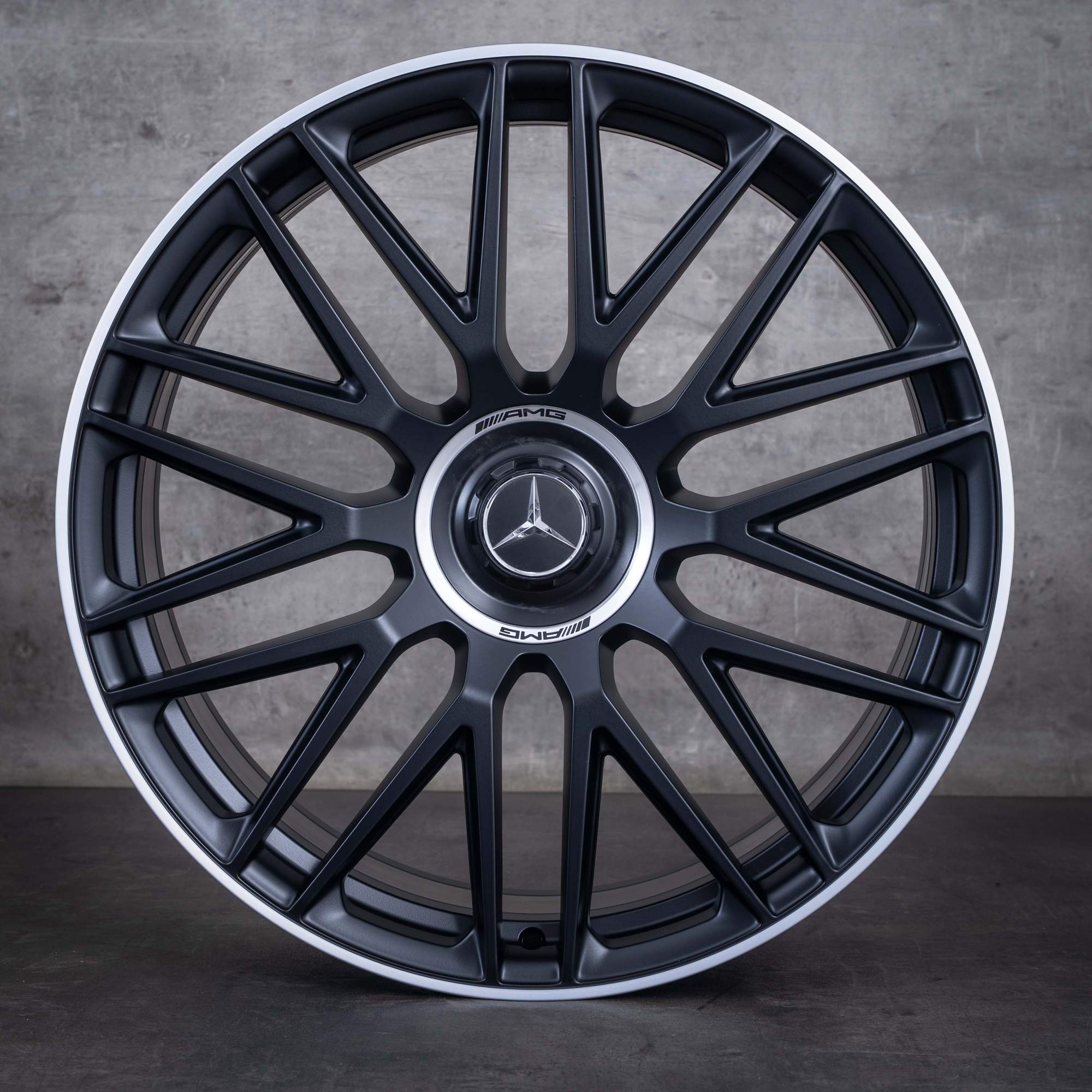 Original Mercedes Benz AMG GT 43 Felgen 21 Zoll C192 A2324012900 A1924010600 schwarz matt rand glanzgedreht NEU