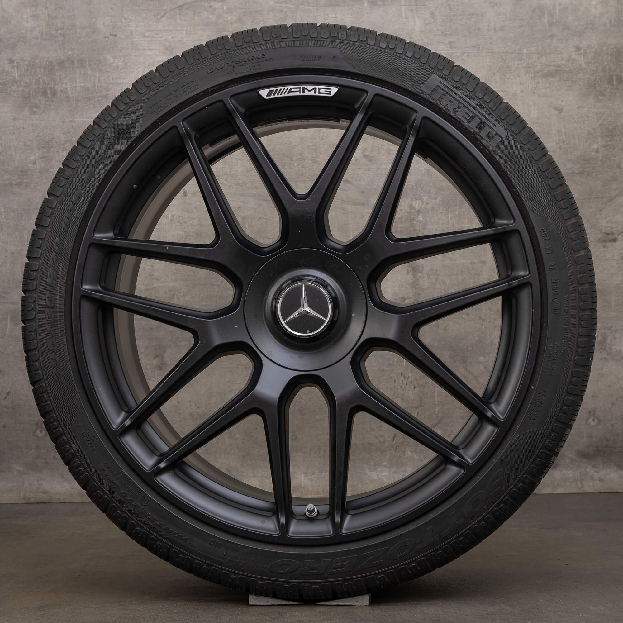 Pneus hiver AMG Mercedes E63 S W213 S213 20 pouces d'origine, jantes A2134013000