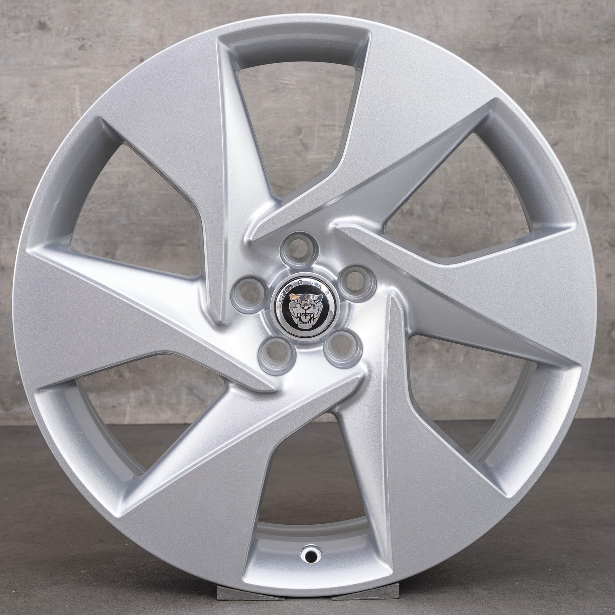 Alkuperäiset Jaguar 20 tuuman I-Pace alumiinivanteet 6007 J9D3-BC-SS hopea UUTUUS