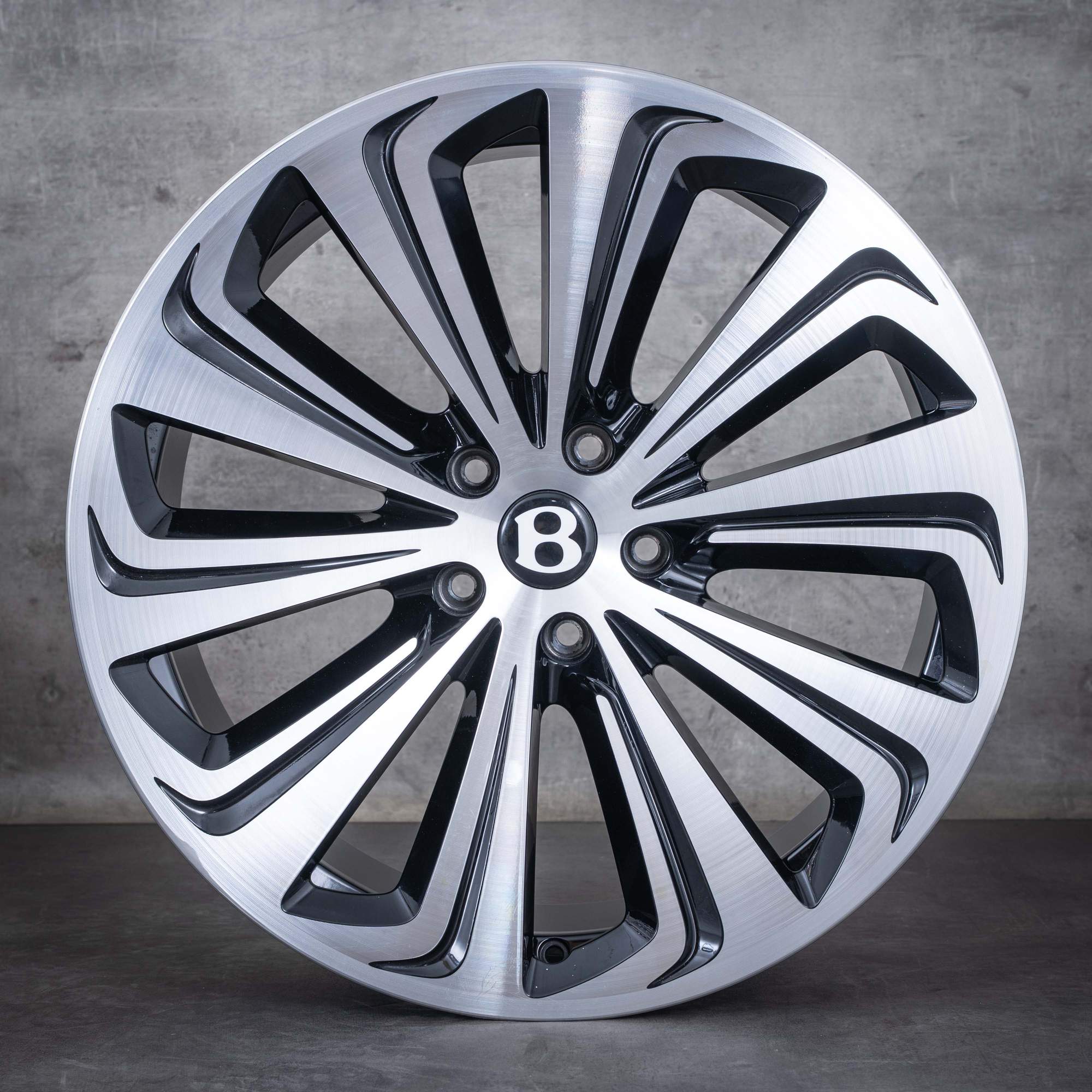 Oryginał Felgi Bentley Bentayga 22 cale 36A601025S czarne polerowane
